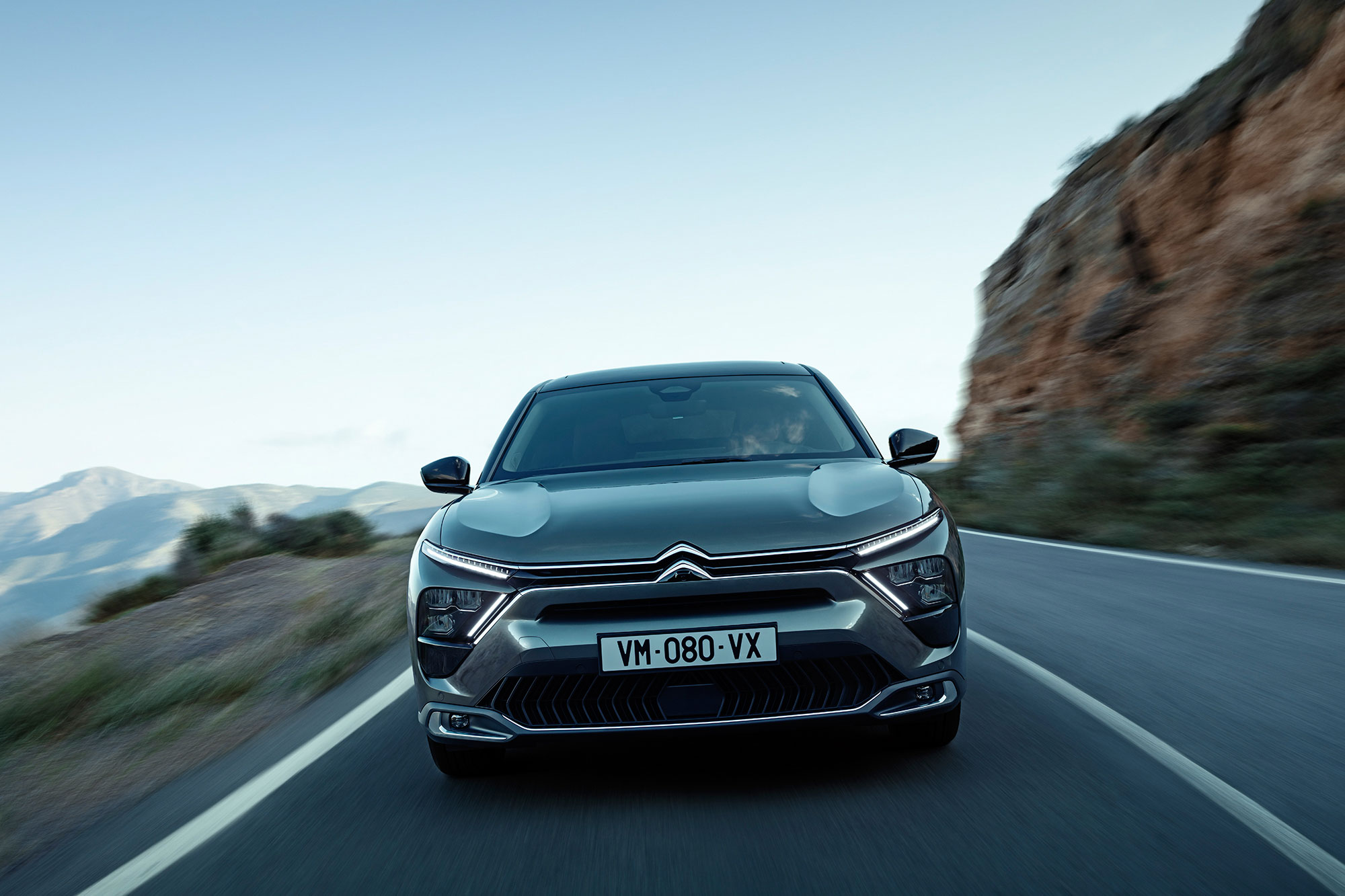 Επίσημο: Citroen C5 X