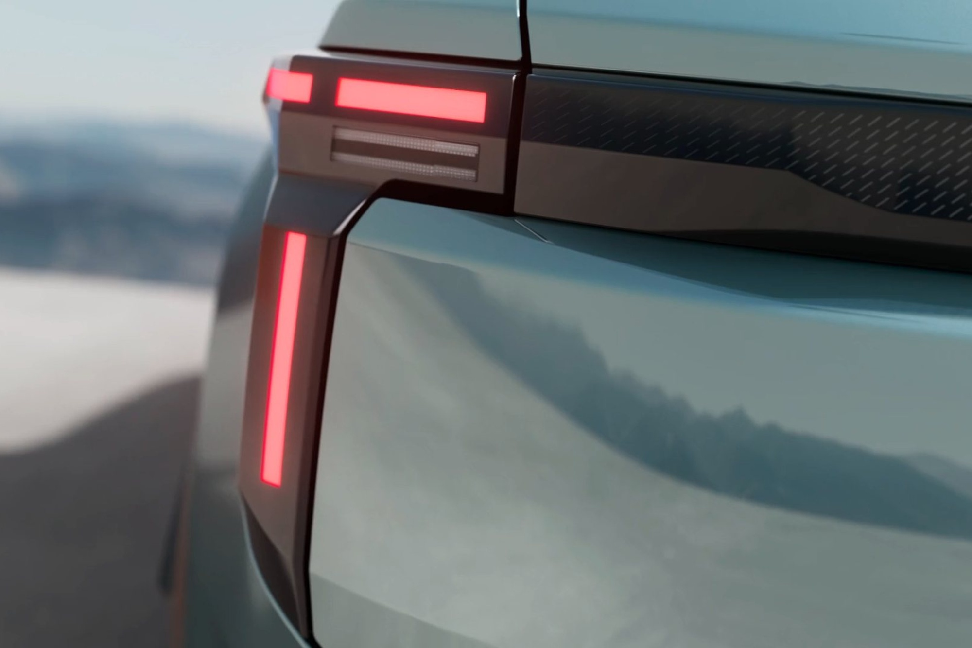 Dacia Striker: Πρώτες εικόνες από το νέο οικογενειακό SUV της μάρκας  