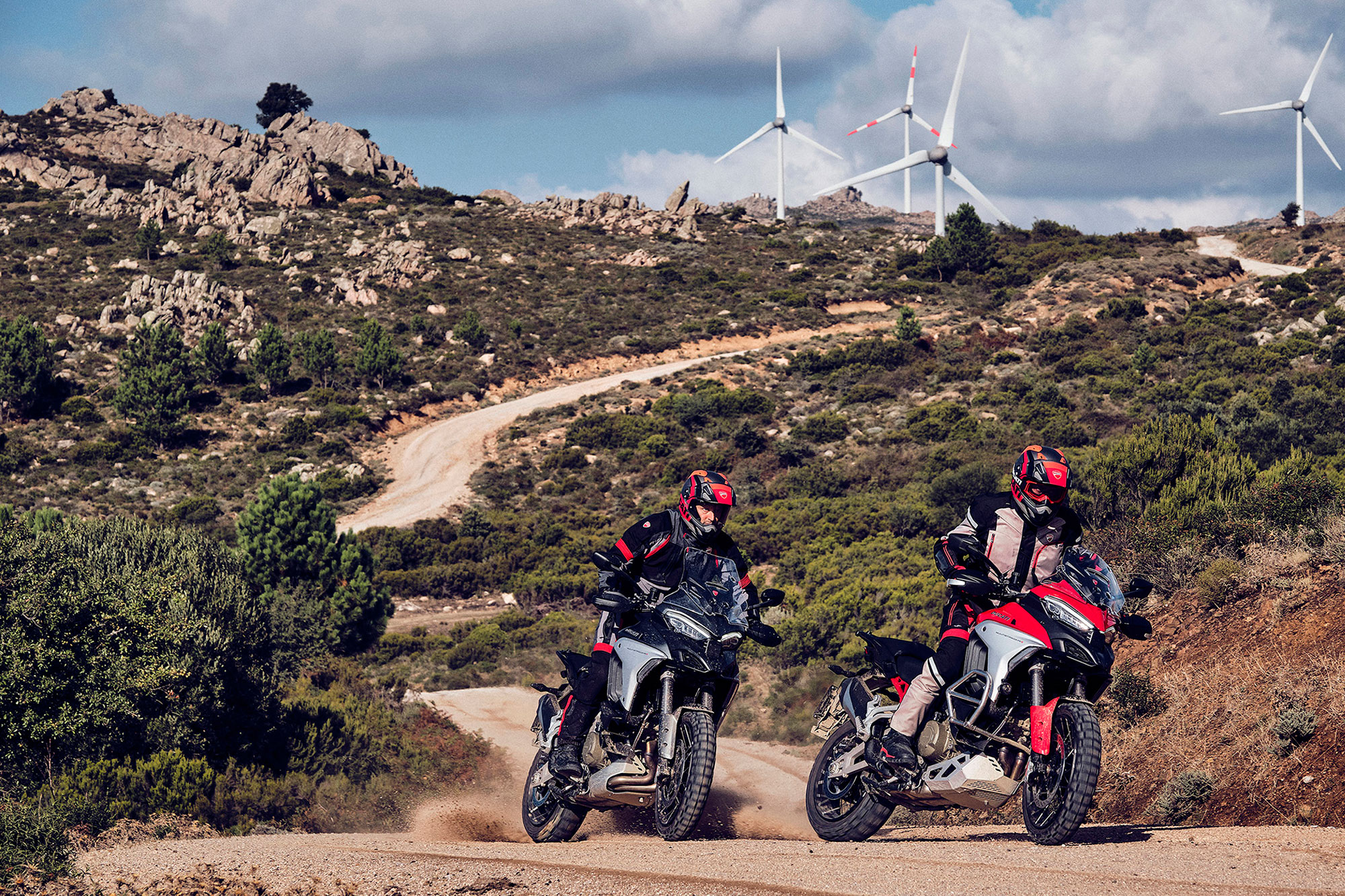 Νέα Ducati Multistrada V4