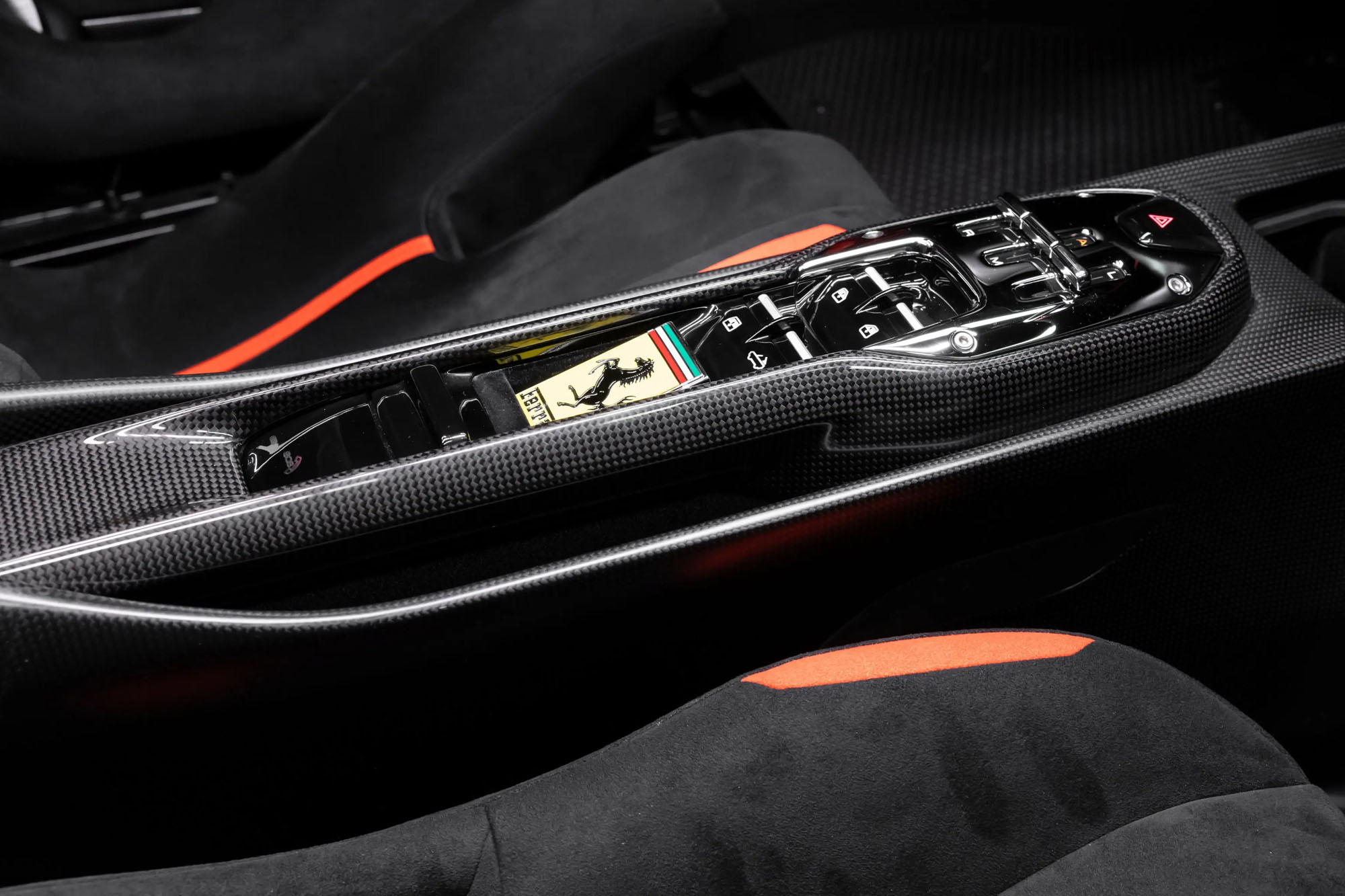 Επίσημο: Αυτή είναι η νέα Ferrari 296 Speciale