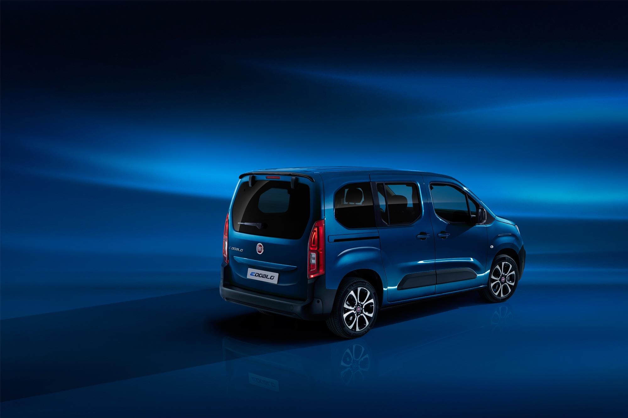 Fiat: παρουσιάζει το νέο Doblo και Ε-Doblo