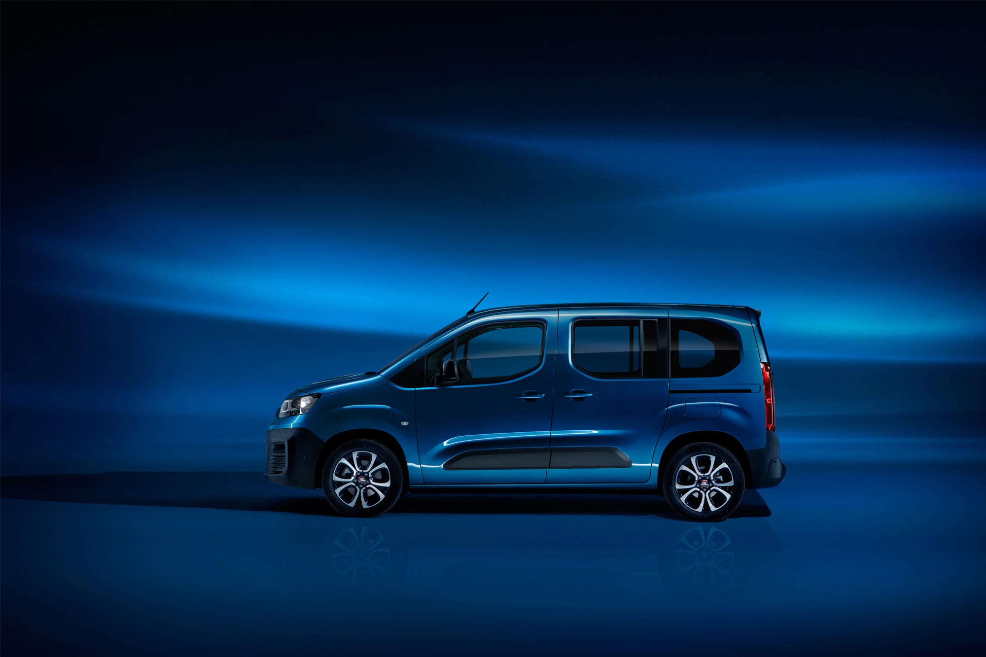 Fiat: παρουσιάζει το νέο Doblo και Ε-Doblo