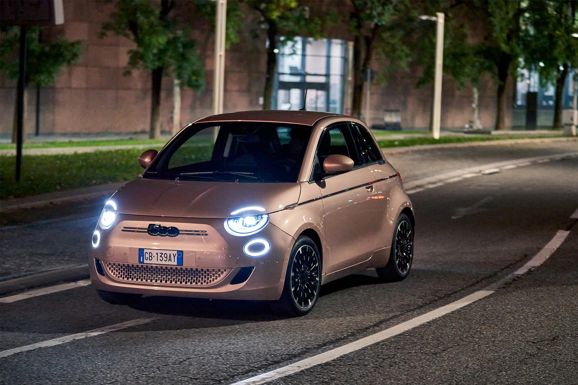 Small Car of the Year το Fiat 500e