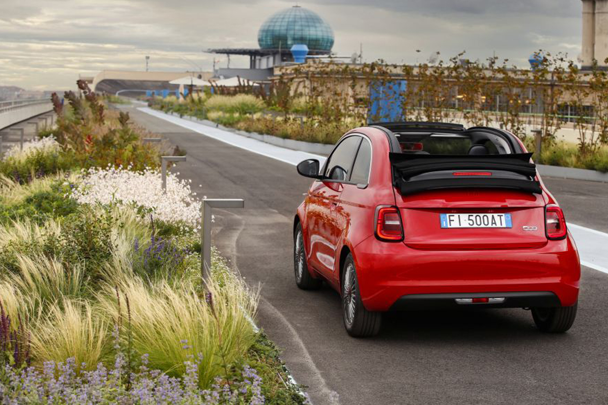 Η οικογένεια Fiat (500)RED διαθέσιμη στην Ελλάδα