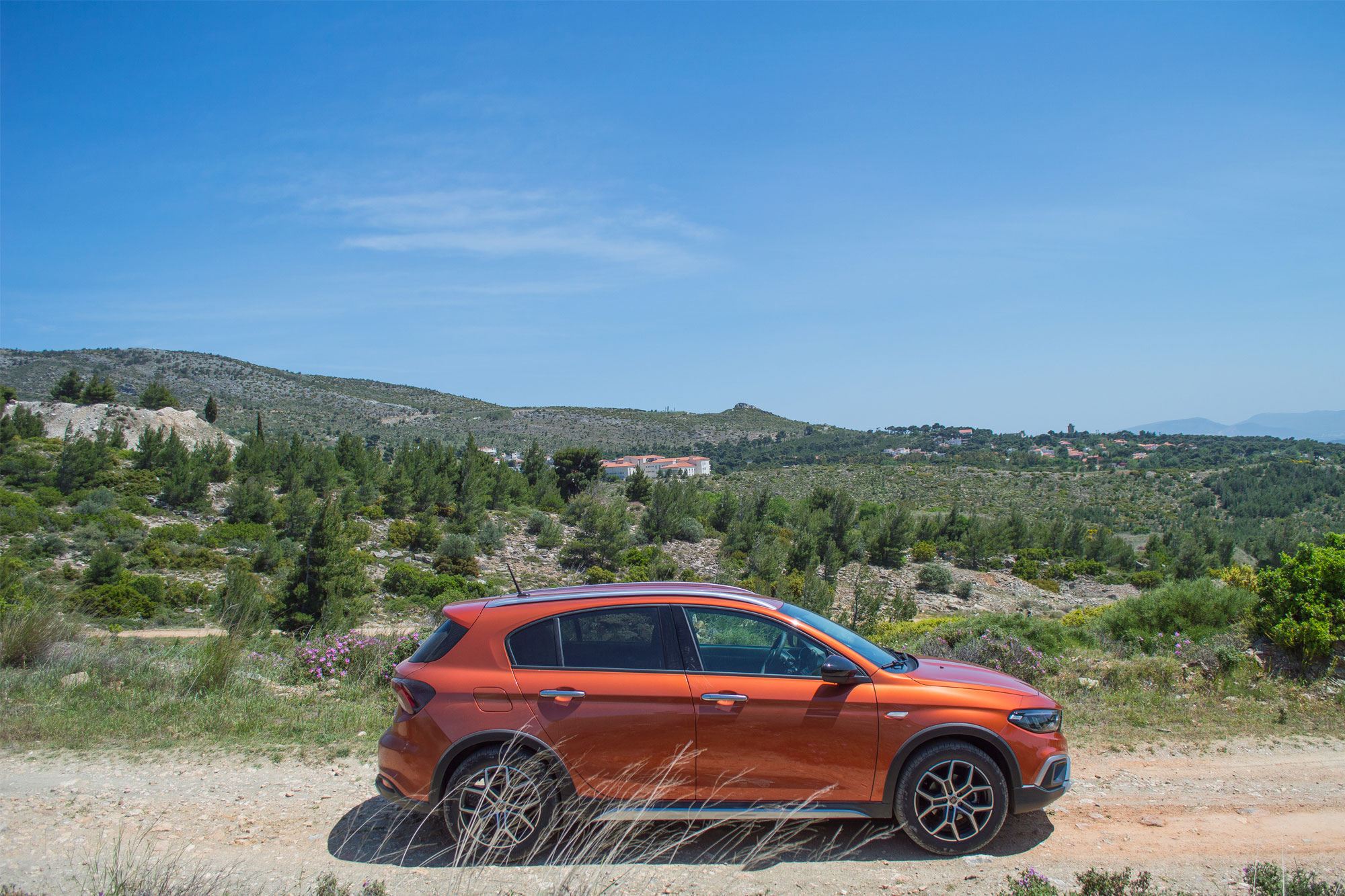 Fiat Tipo Cross 1.0T 100Ps