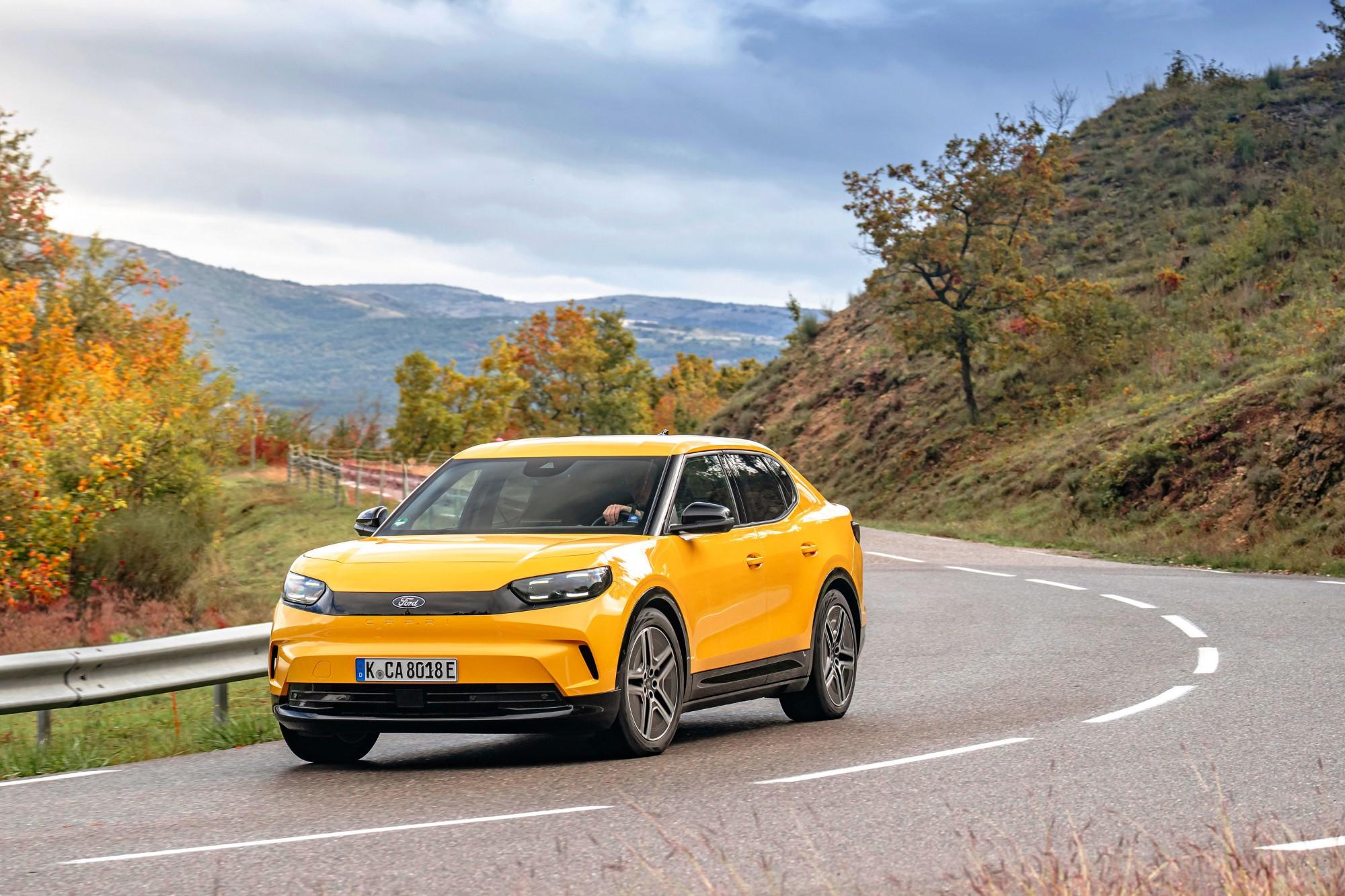 Νέες, πιο προσιτές εκδόσεις για τα Ford Explorer και Capri