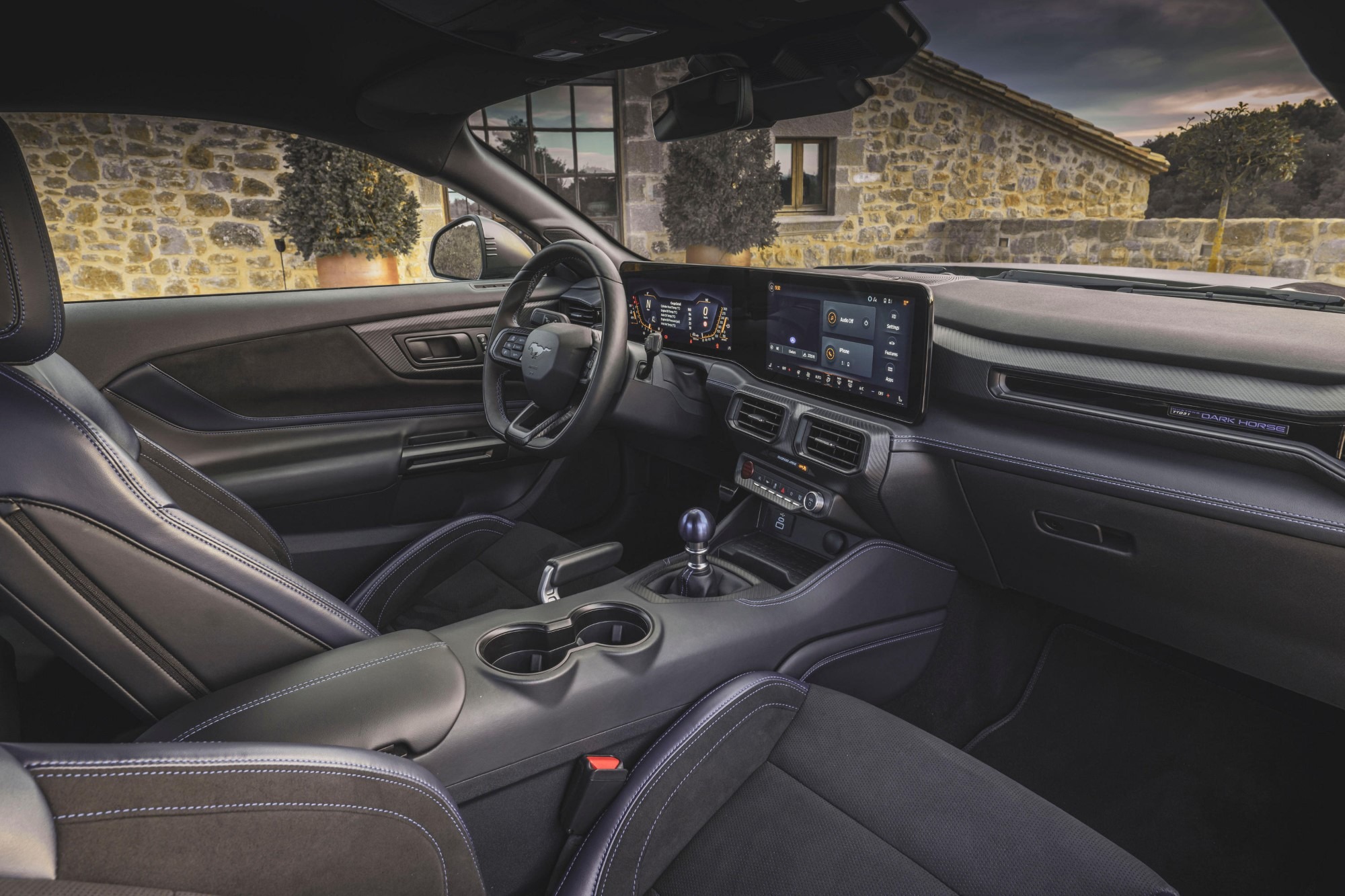 Dark Horse: Η κορυφαία έκδοση της νέας Ford Mustang