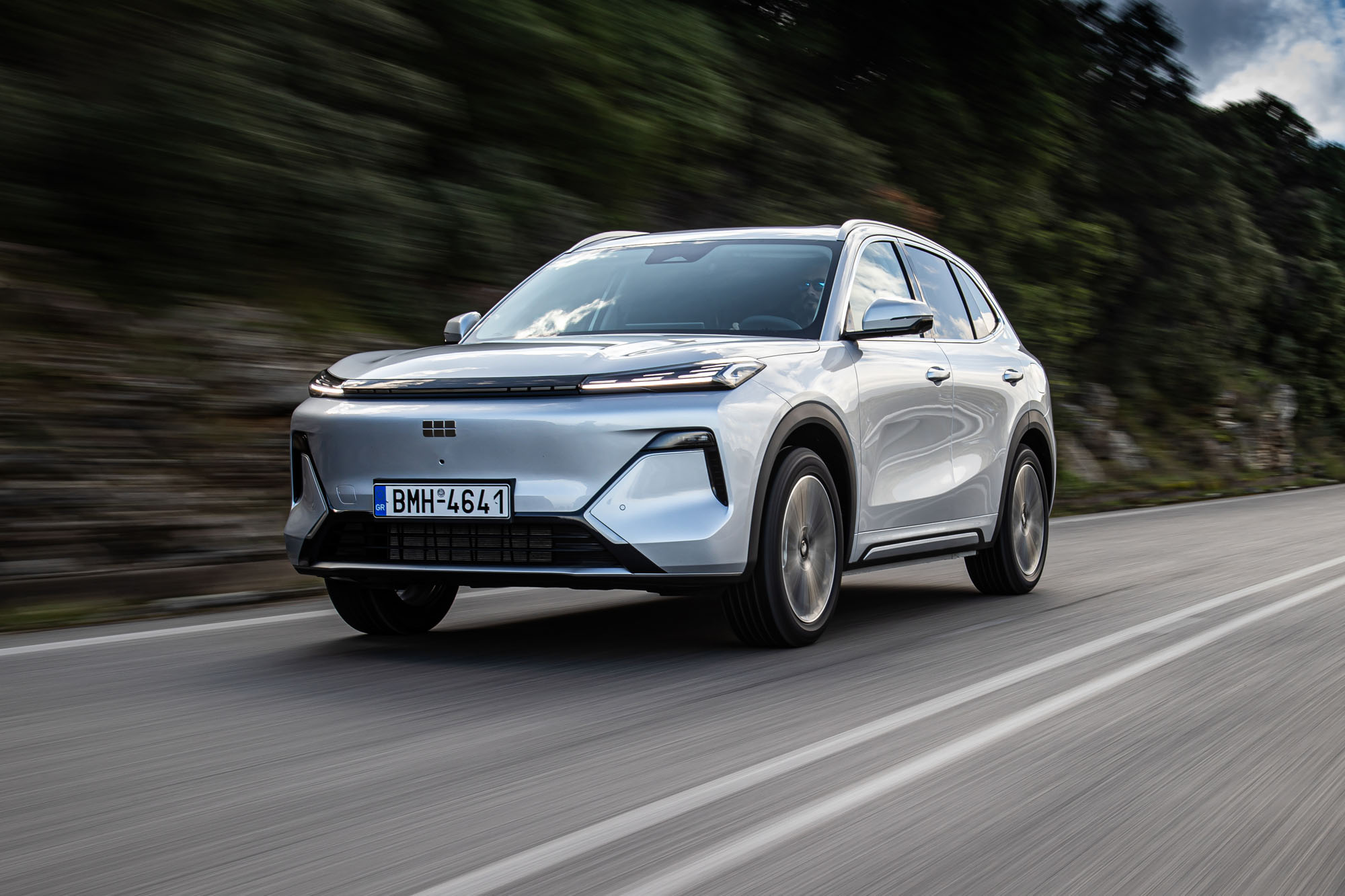 Πρώτη επαφή με το νέο Geely Starray EM-i