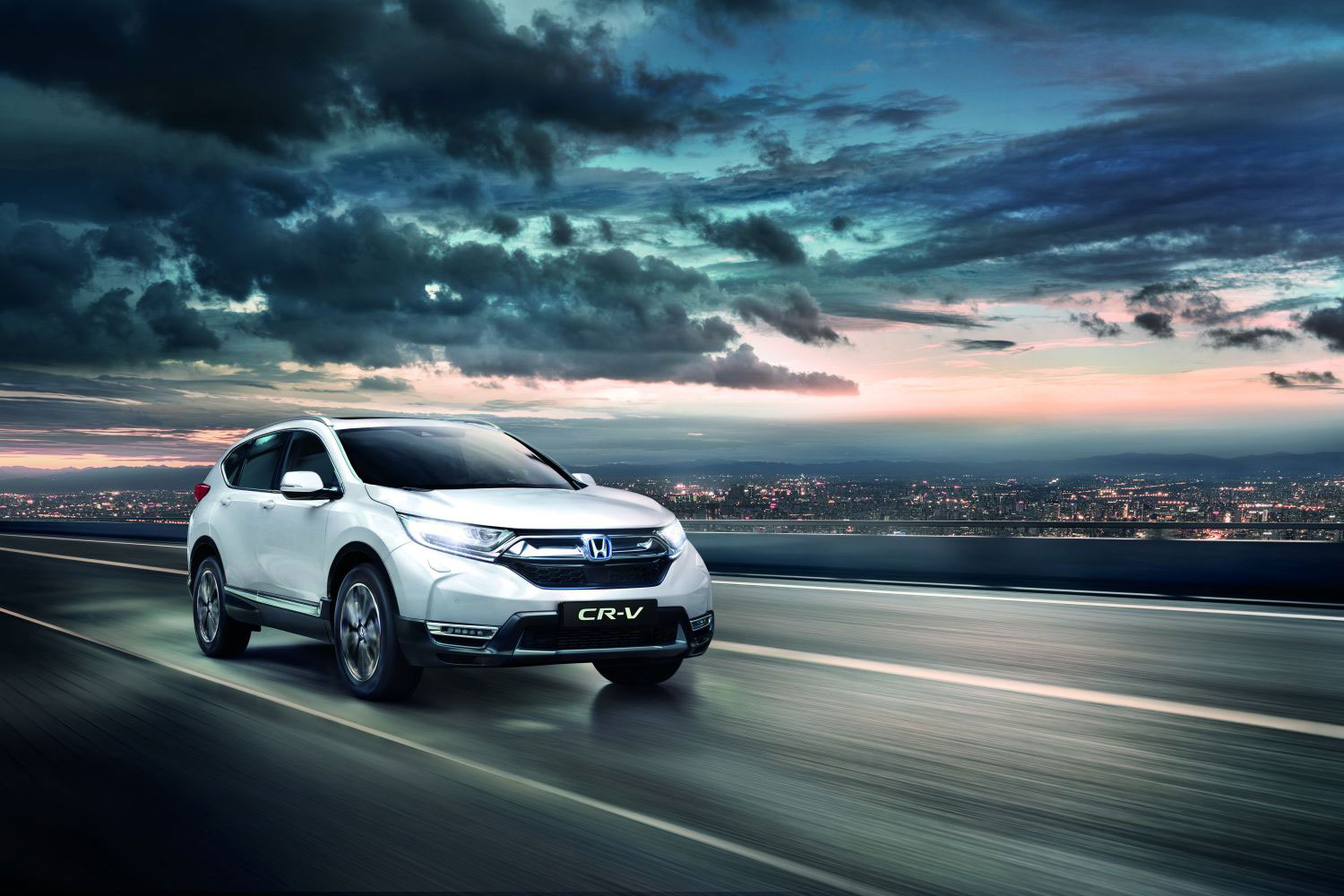 Επίσημο: Νέο Honda CR-V e:HEV