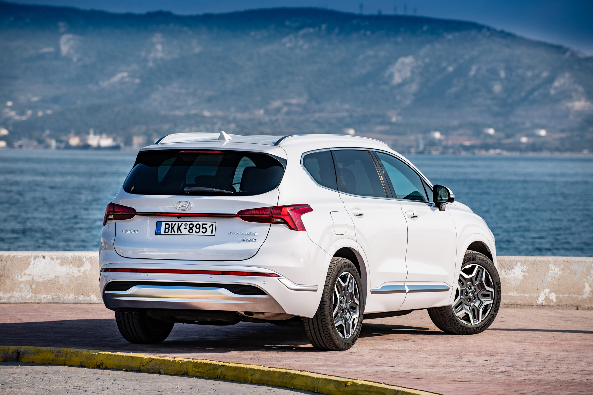 Hyundai Santa Fe Plug-in Hybrid AWD 265Ps