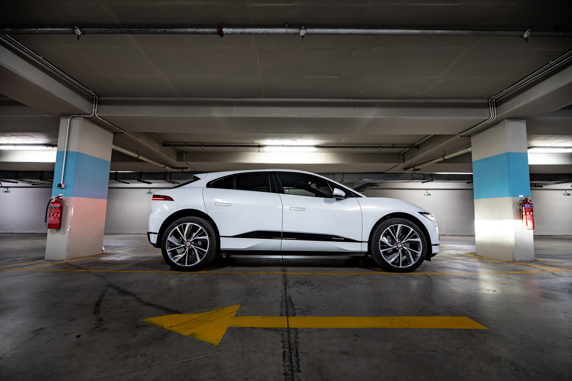 Jaguar I-Pace EV400AWD