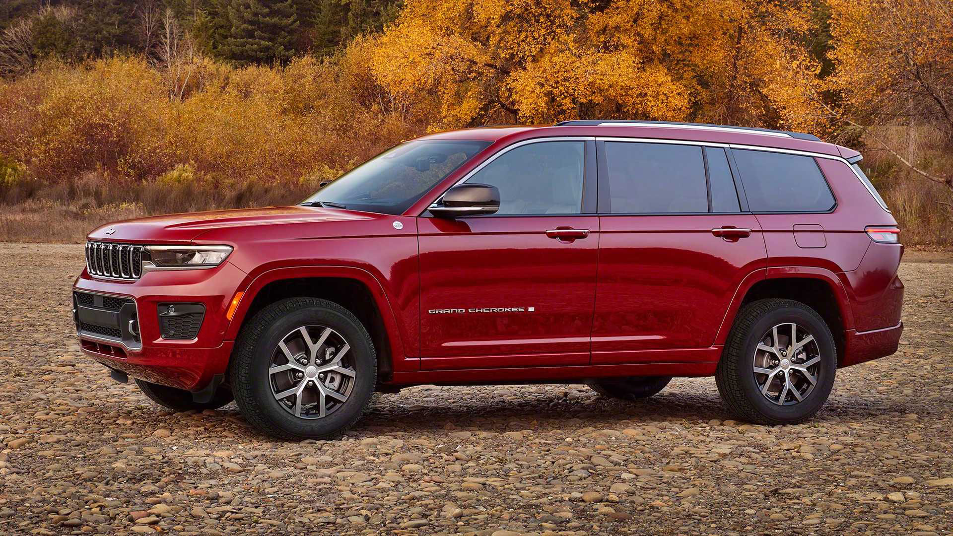 Παρουσιάστηκε επίσημα το νέο Jeep Grand Cherokee