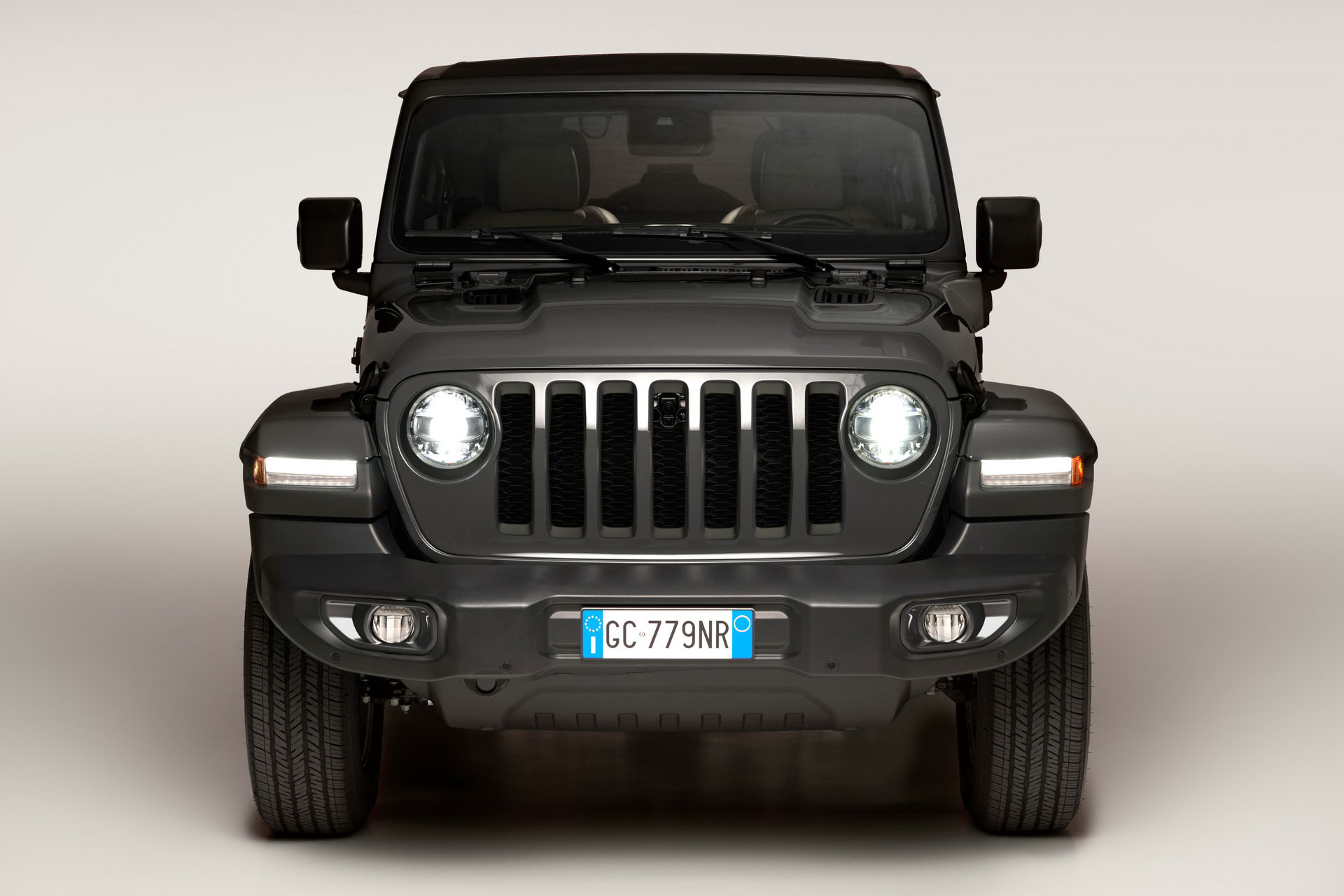 Tο νέο Plug-in Jeep Wrangler 4xe σύντομα κοντά μας!