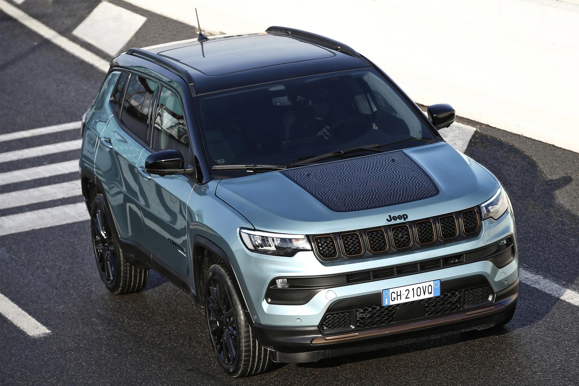 Νέες εκδόσεις των Jeep, έρχονται τα e-Hybrid