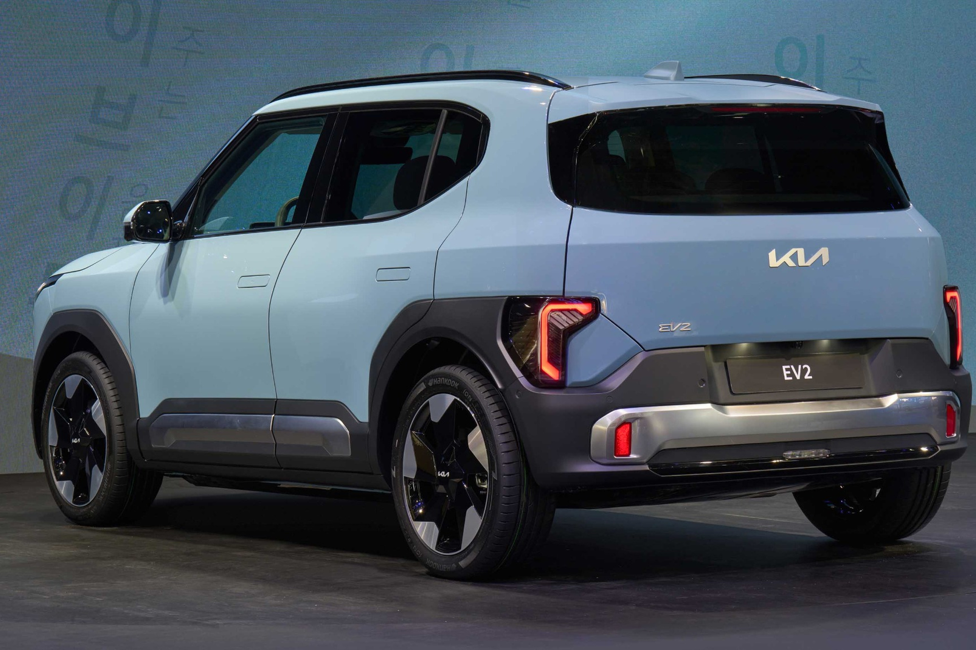 Το νέο Kia EV2: Το ηλεκτρικό B-SUV που αλλάζει τα δεδομένα στην προσιτή ηλεκτροκίνηση 