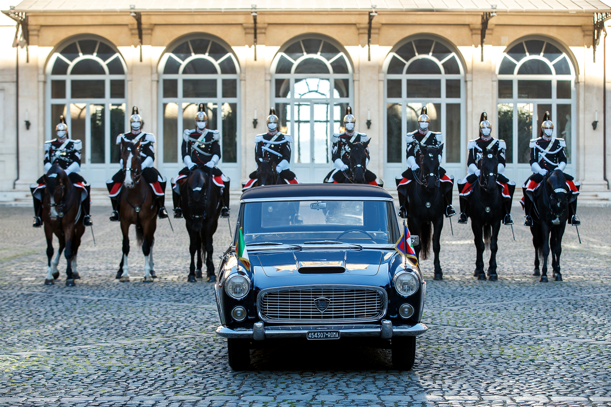 Lancia: Η Flaminia εμφανίζεται ξανά