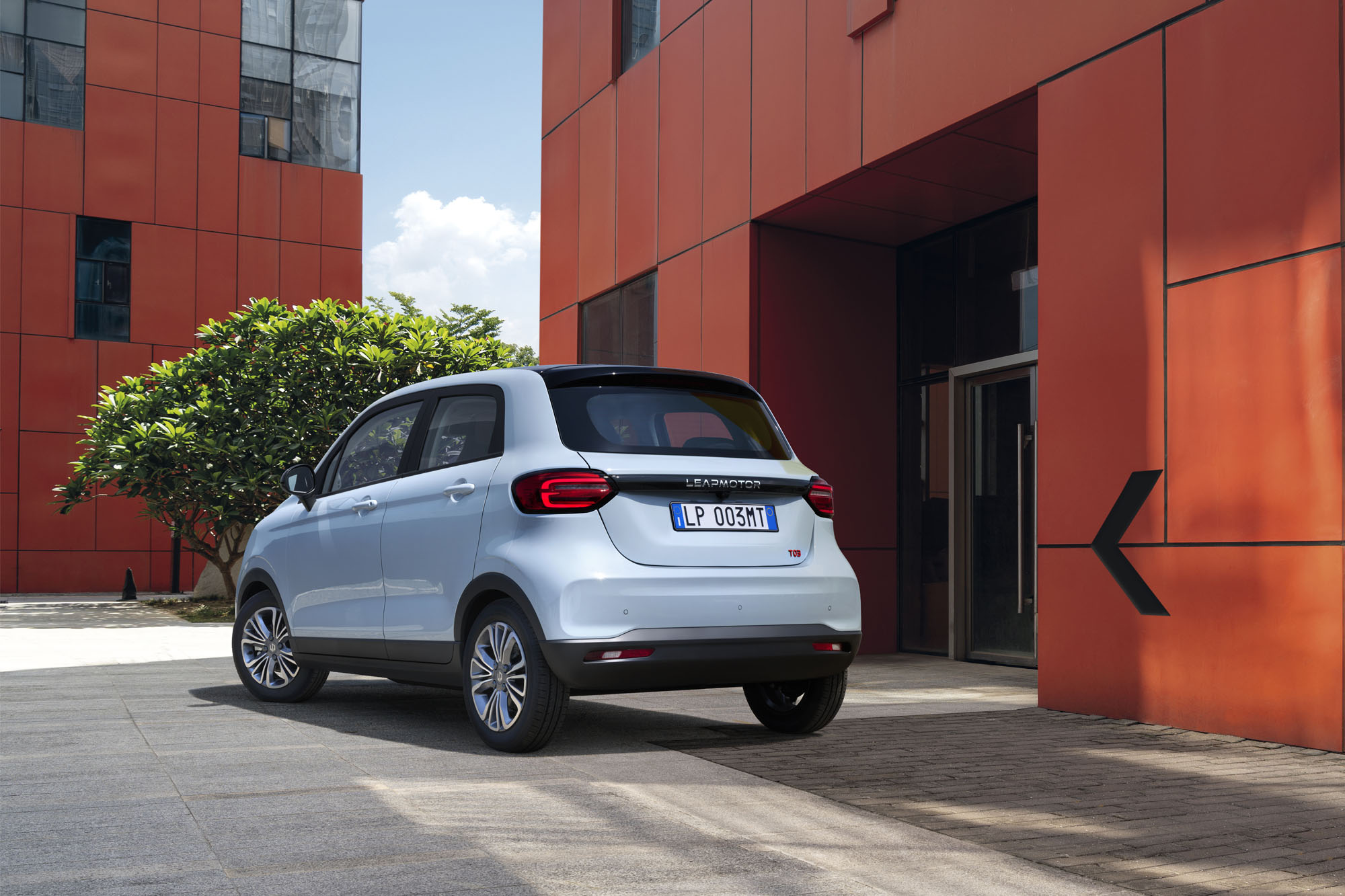 Tο Leapmotor T03 είναι το πιο προσιτό αυτοκίνητο της αγοράς