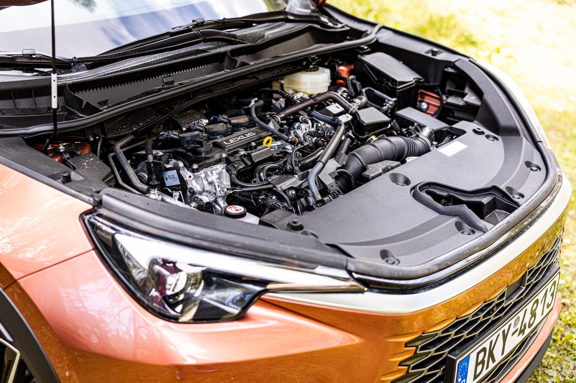 Test: Lexus LBX Hybrid 136Ps