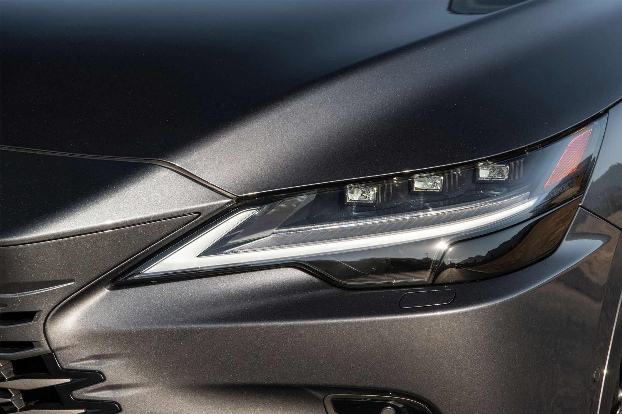 Lexus: Η πέμπτη γενιά της σειράς RX