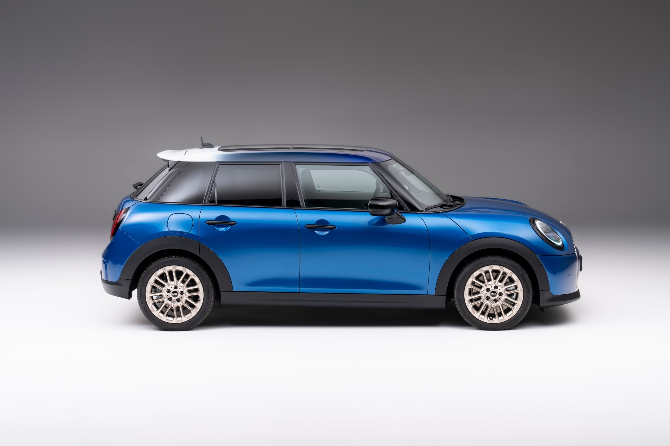 Kαι 5θυρο το νέο MINI Cooper
