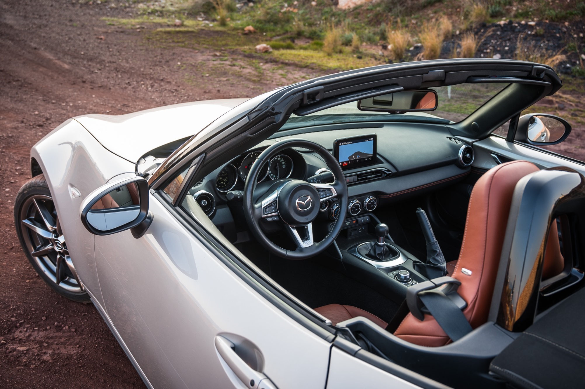 Mazda MX-5 2.0 Skyactiv G 184Ps