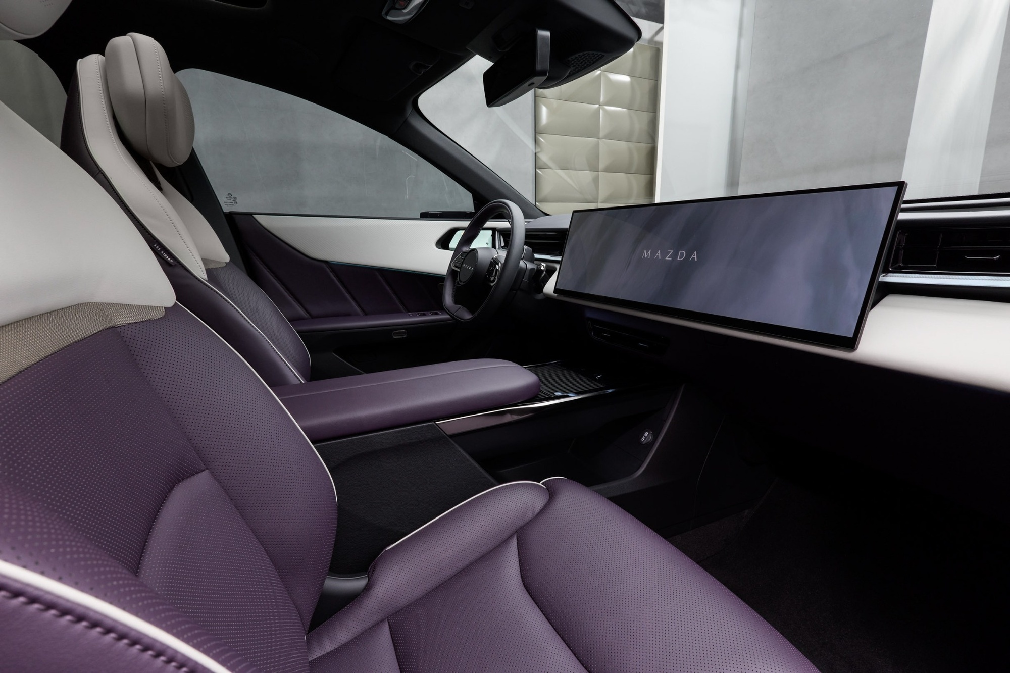 Νέο Mazda CX-6e: Το μεγάλο ηλεκτρικό SUV που έρχεται στην Ευρώπη το 2026 