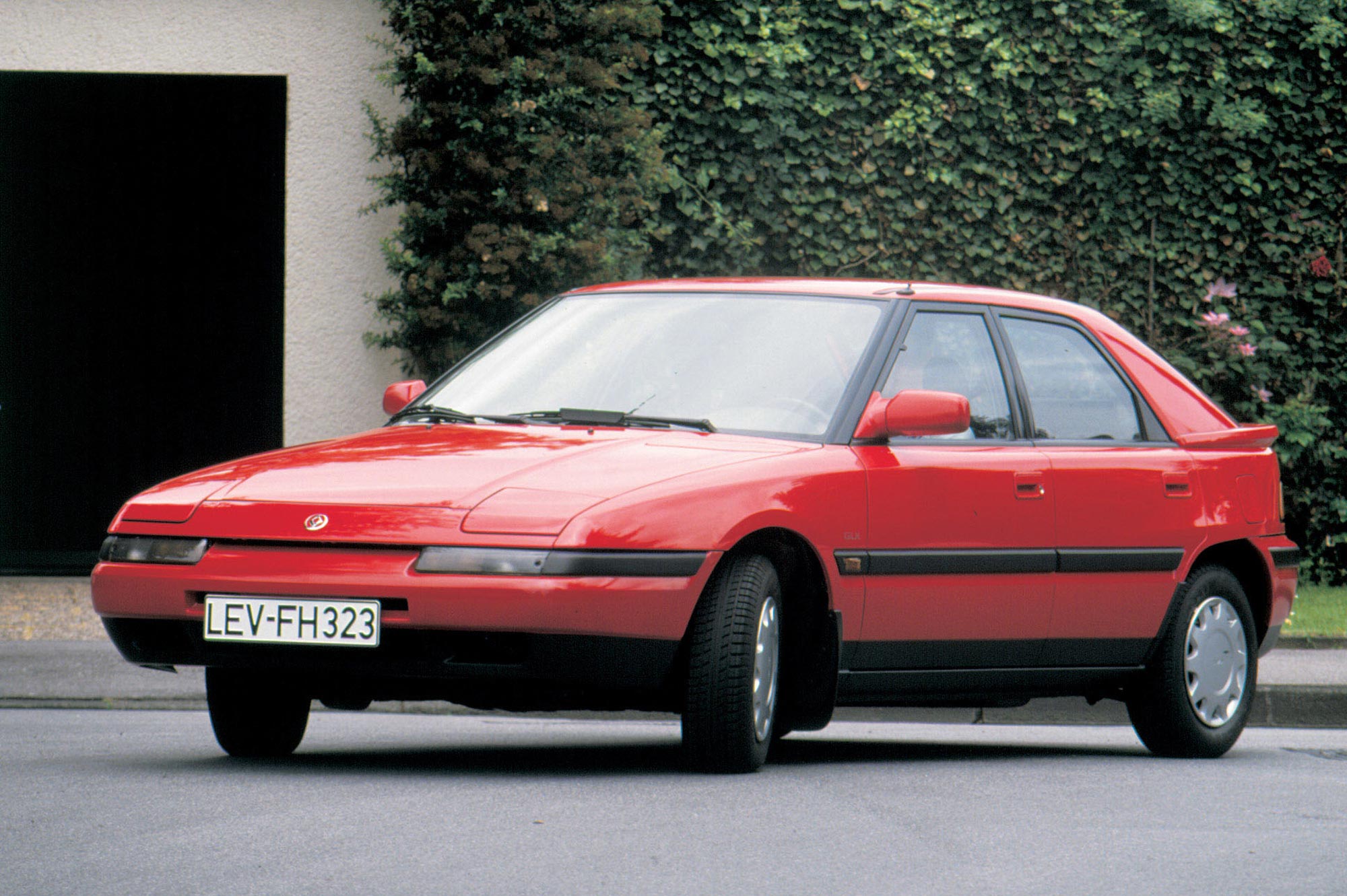 80 χρόνια compact μοντέλων Mazda