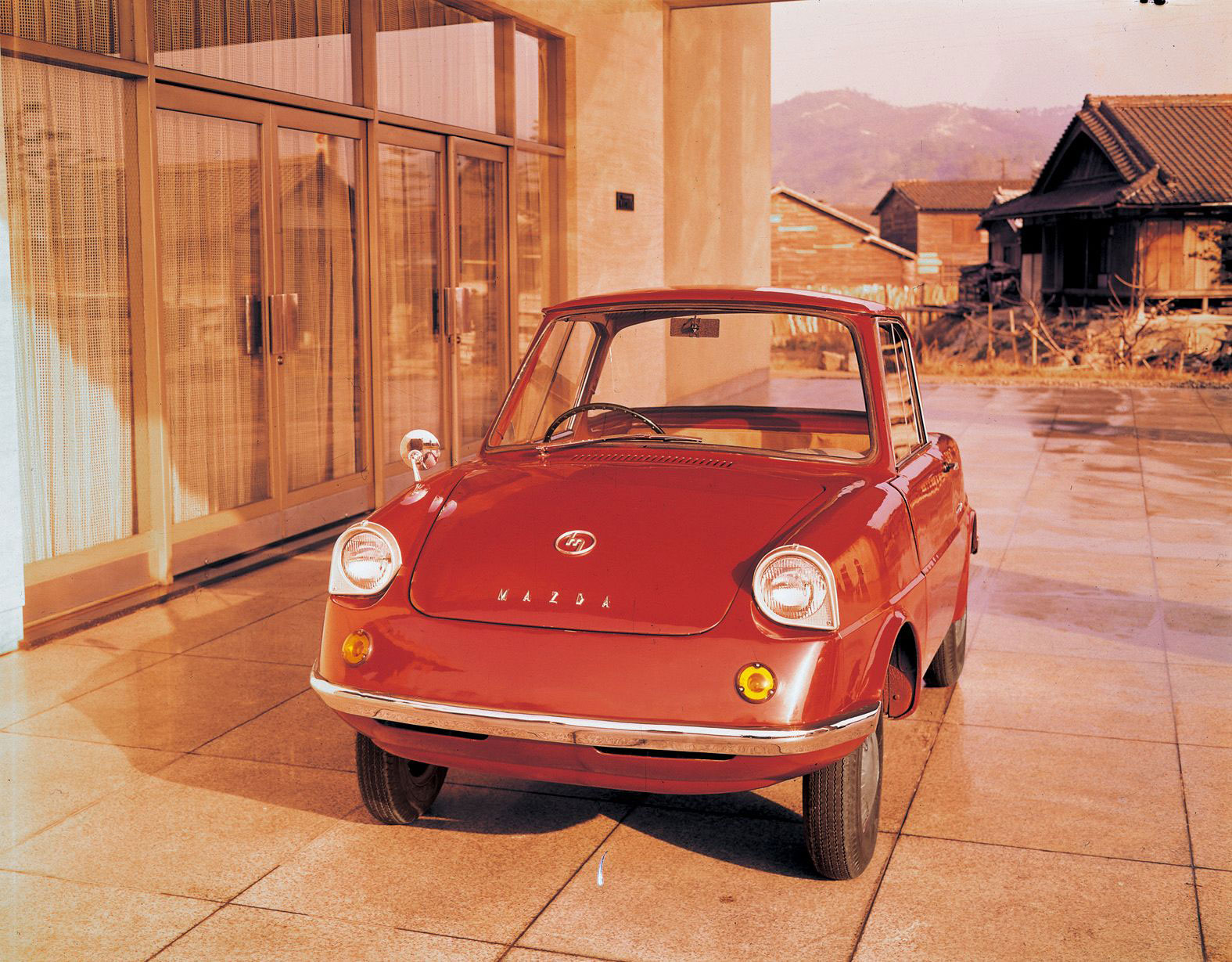 Ένας αιώνας αμφισβήτησης του κατεστημένου, Mazda 1920-2020