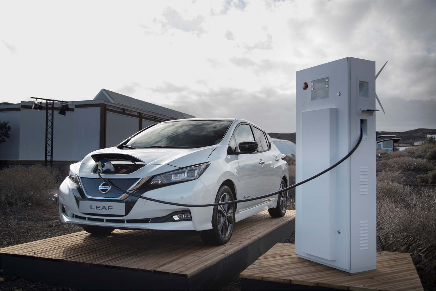 Η Nissan θα πουλά ηλεκτρική ενέργεια 
