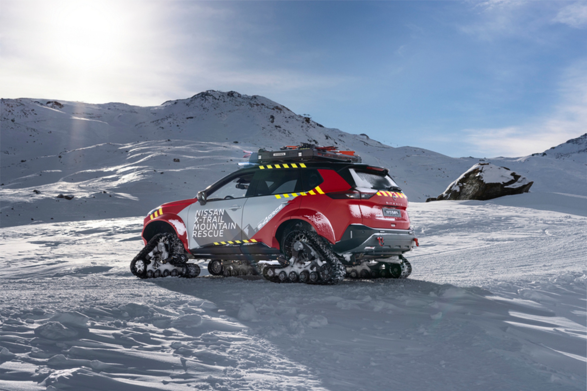 Nissan X-Trail Mountain Rescue