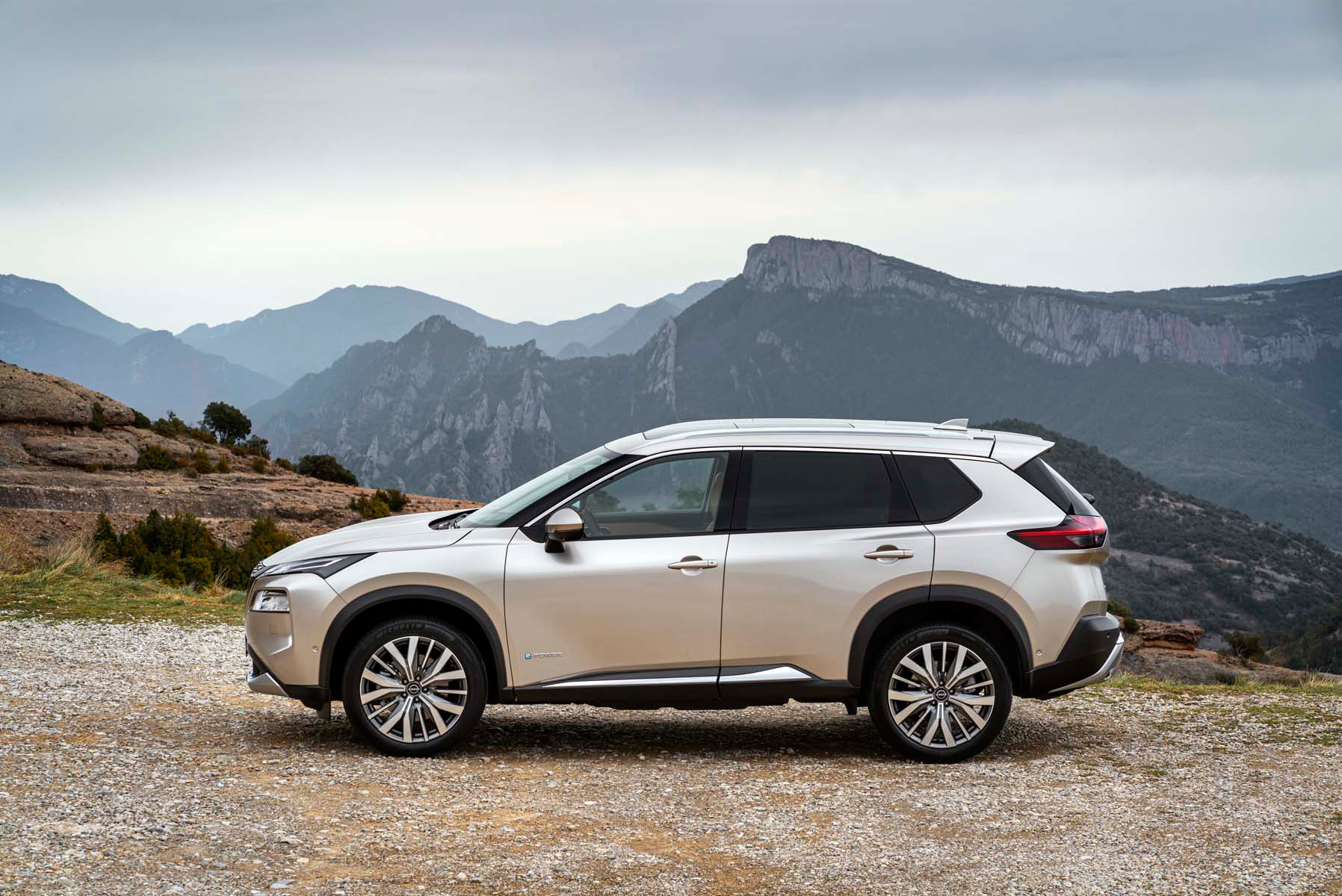 Επίσημο: Η Nissan παρουσιάζει το νέο X-Trail