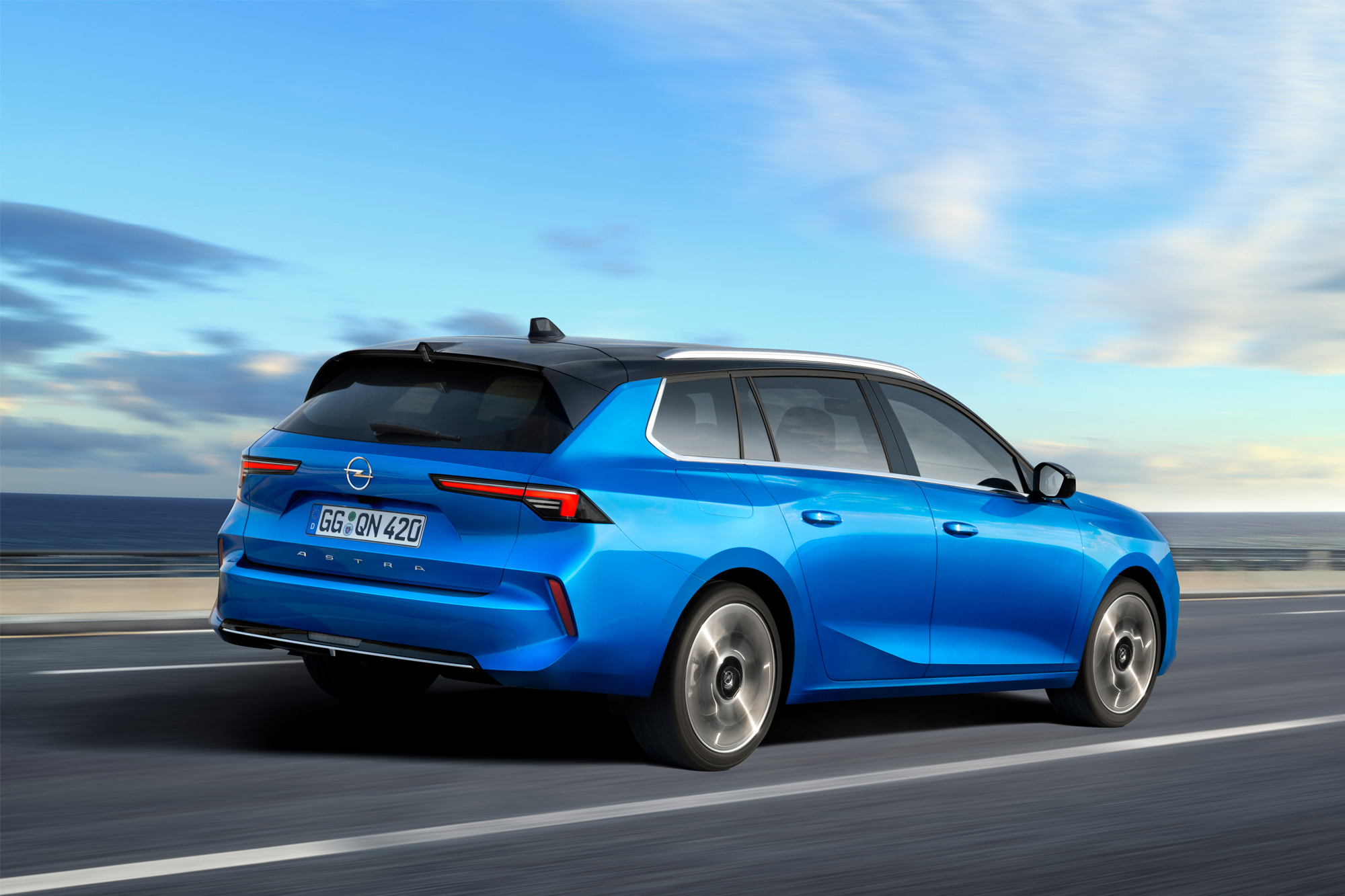 Επίσημο: Opel Astra Sports Tourer