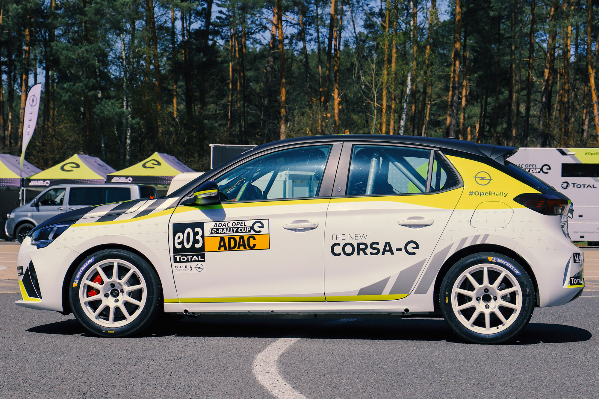 Παραδόθηκαν τα πρώτα Opel Corsa-e Rally Cars