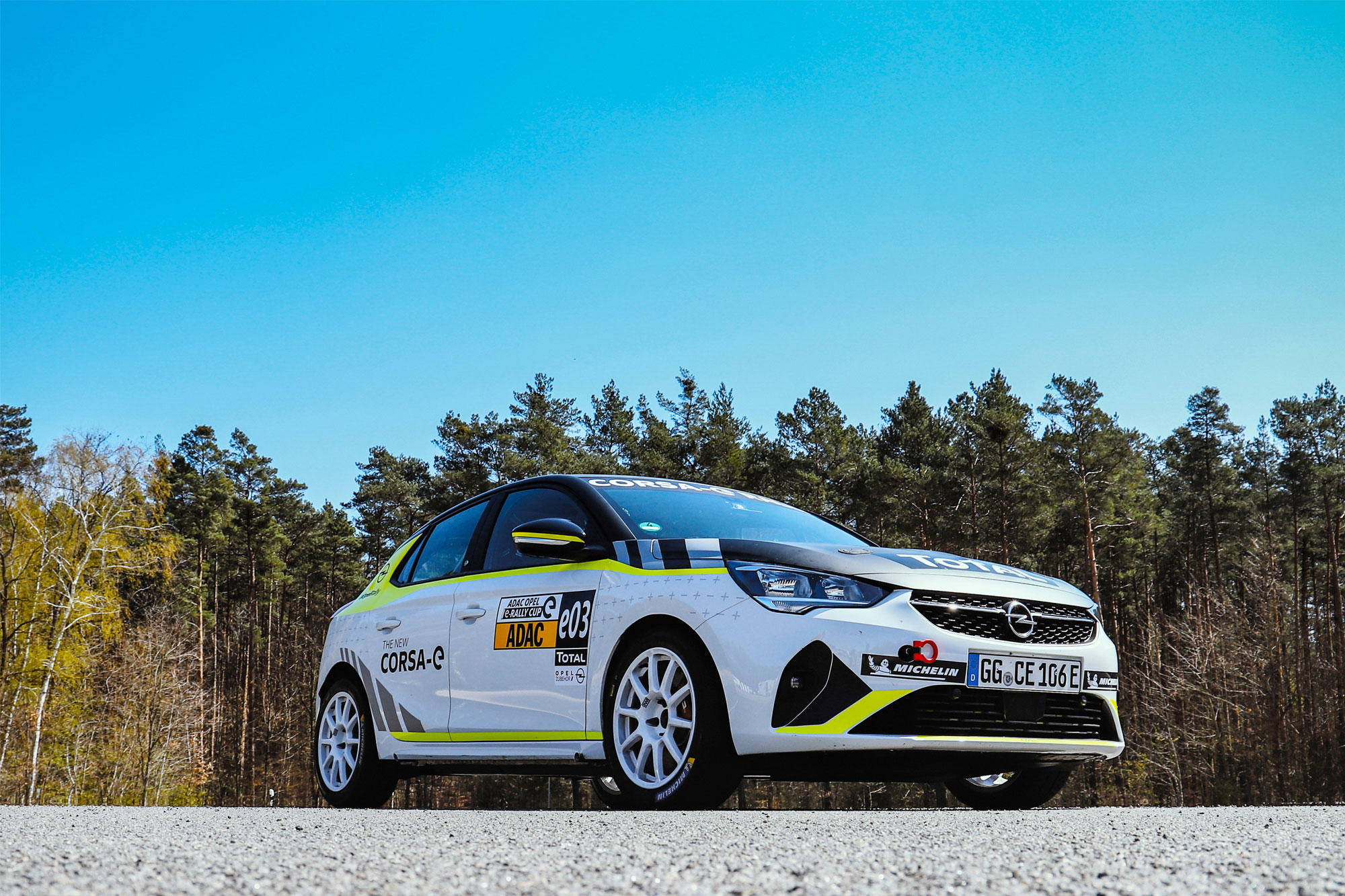 Παραδόθηκαν τα πρώτα Opel Corsa-e Rally Cars
