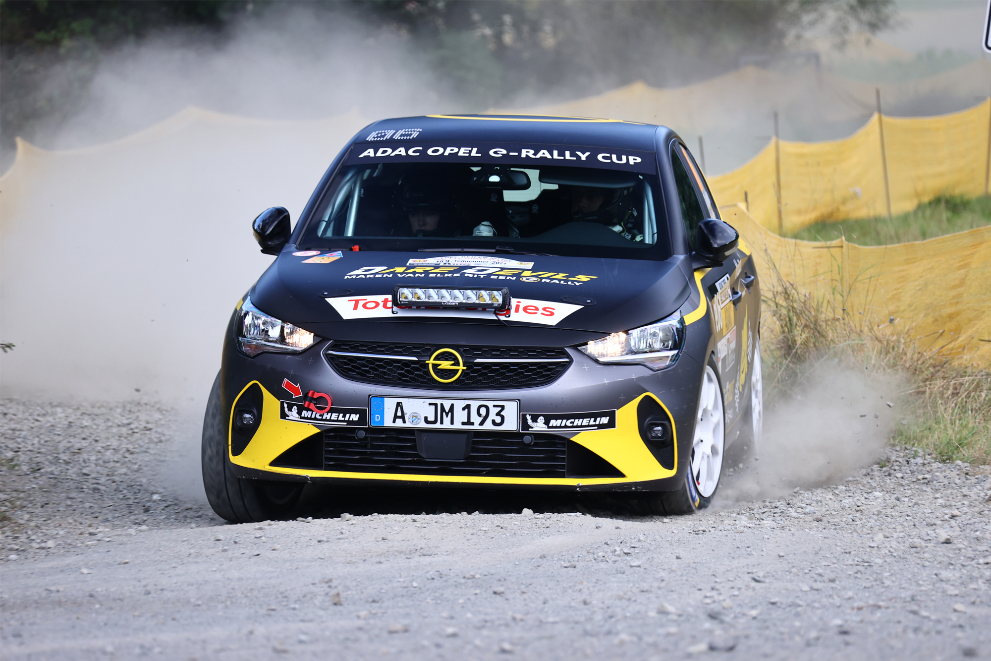 Το ADAC Opel e-Rally Cup γιορτάζει μία δυναμική πρώτη σεζόν