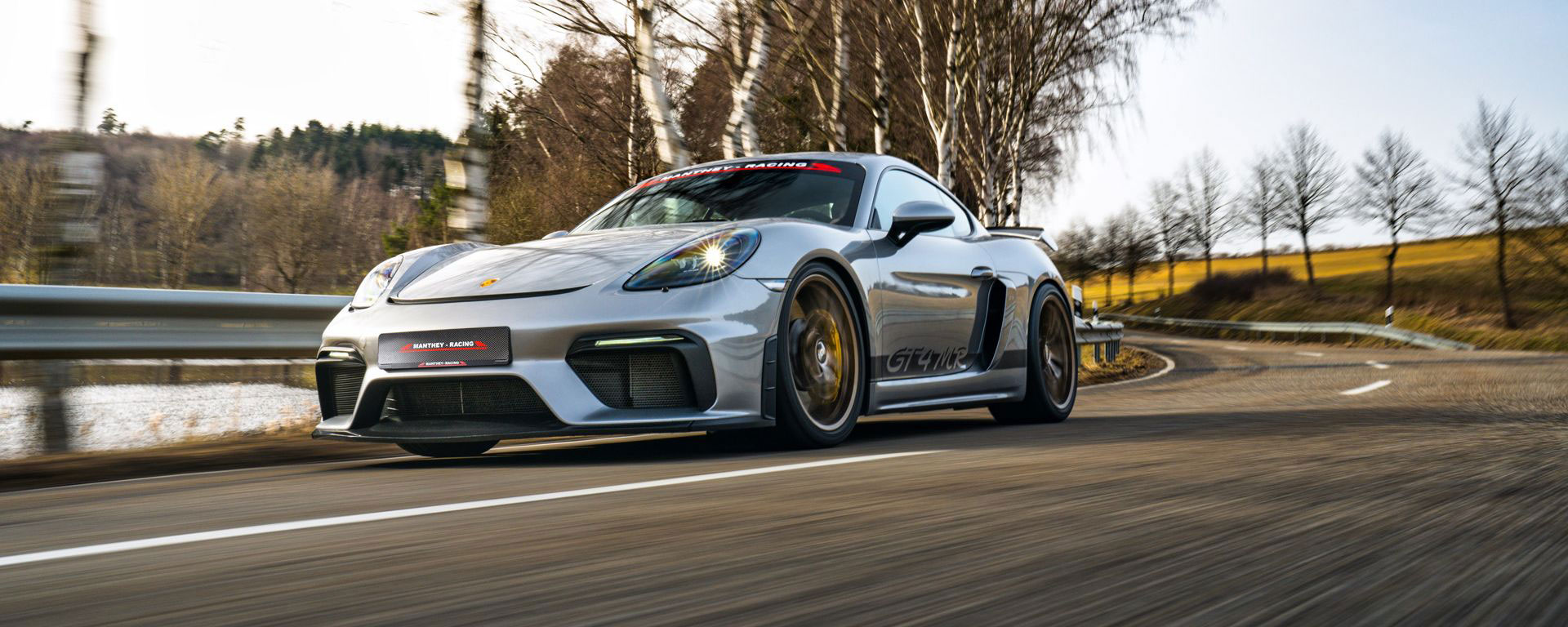 Porsche 718 Cayman GT4 από την Manthey Racing