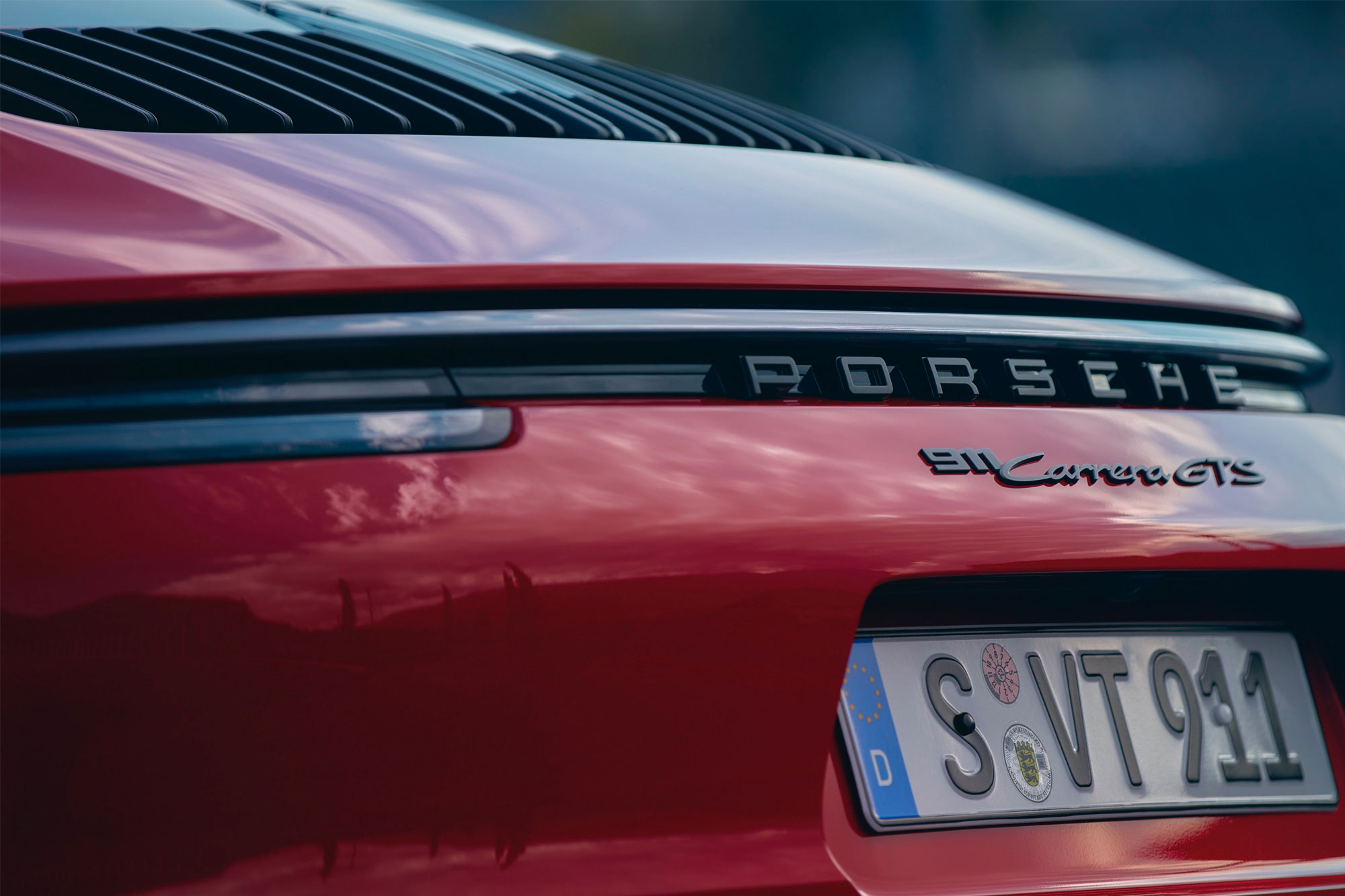 Η νέα Porsche 911 GTS είναι εδώ