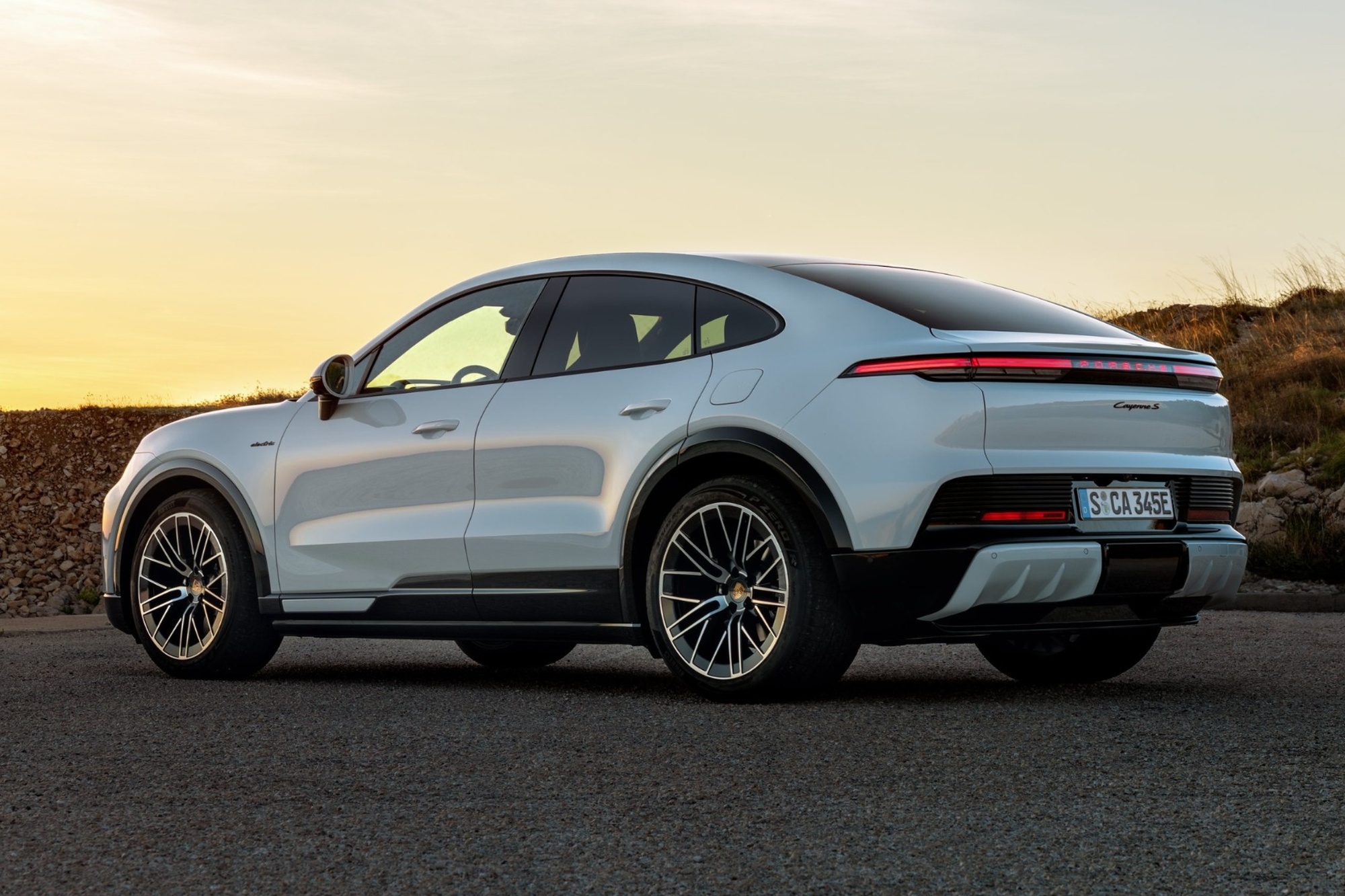 Porsche Cayenne Coupé Electric, διαθέσιμη και στην Ελλάδα με έως 1.156Ps 