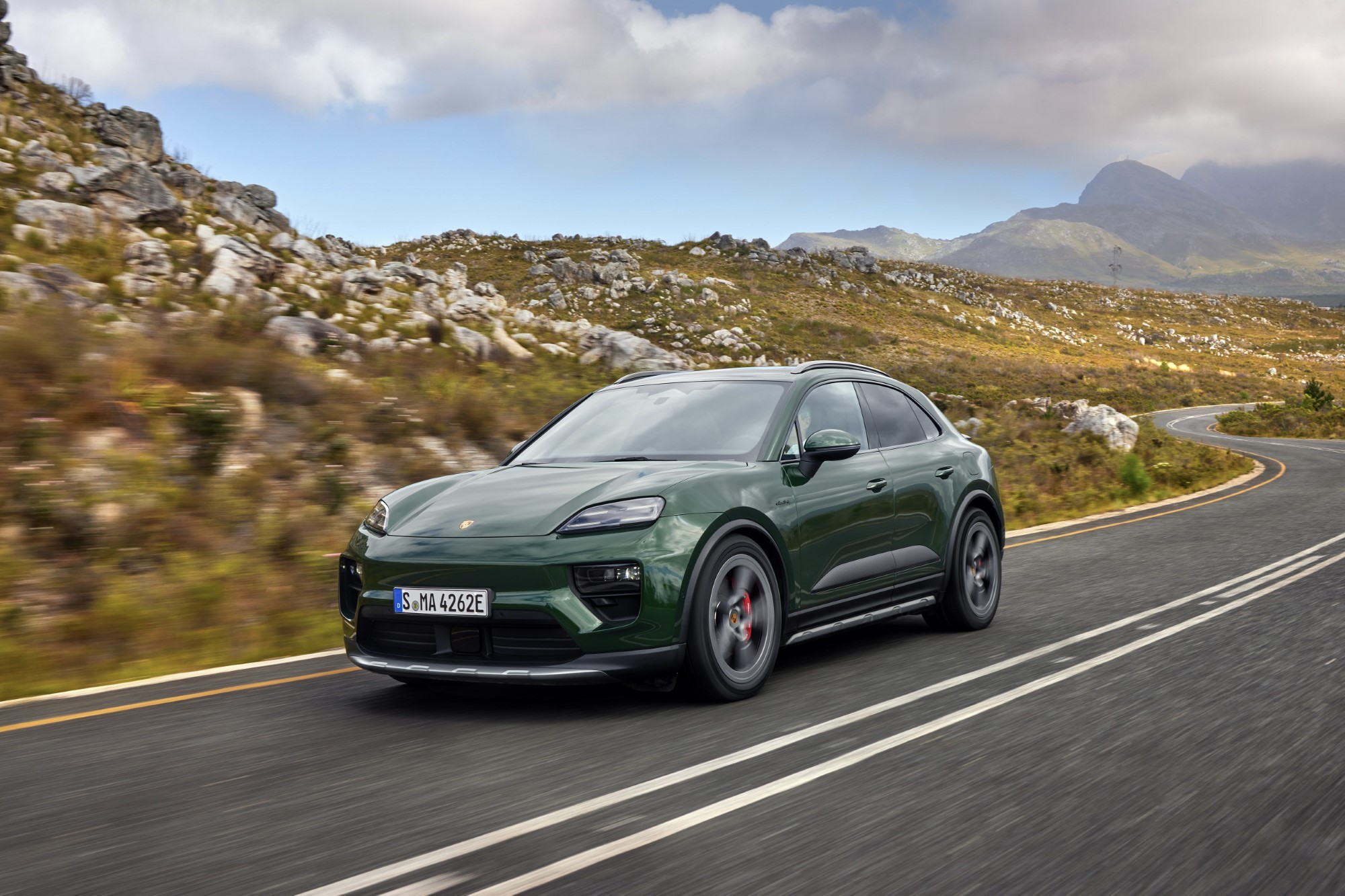 Η Porsche θα συνεχίσει την ανάπτυξη των θερμικών της μοτέρ