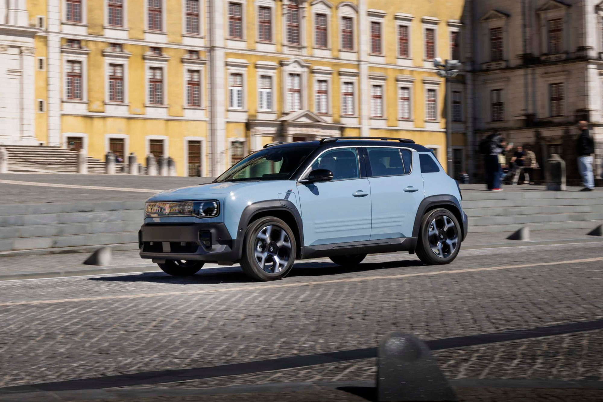Renault 4 E-Tech: Το ηλεκτρικό R4 έρχεται στην Ελλάδα στα τέλη Μαΐου 