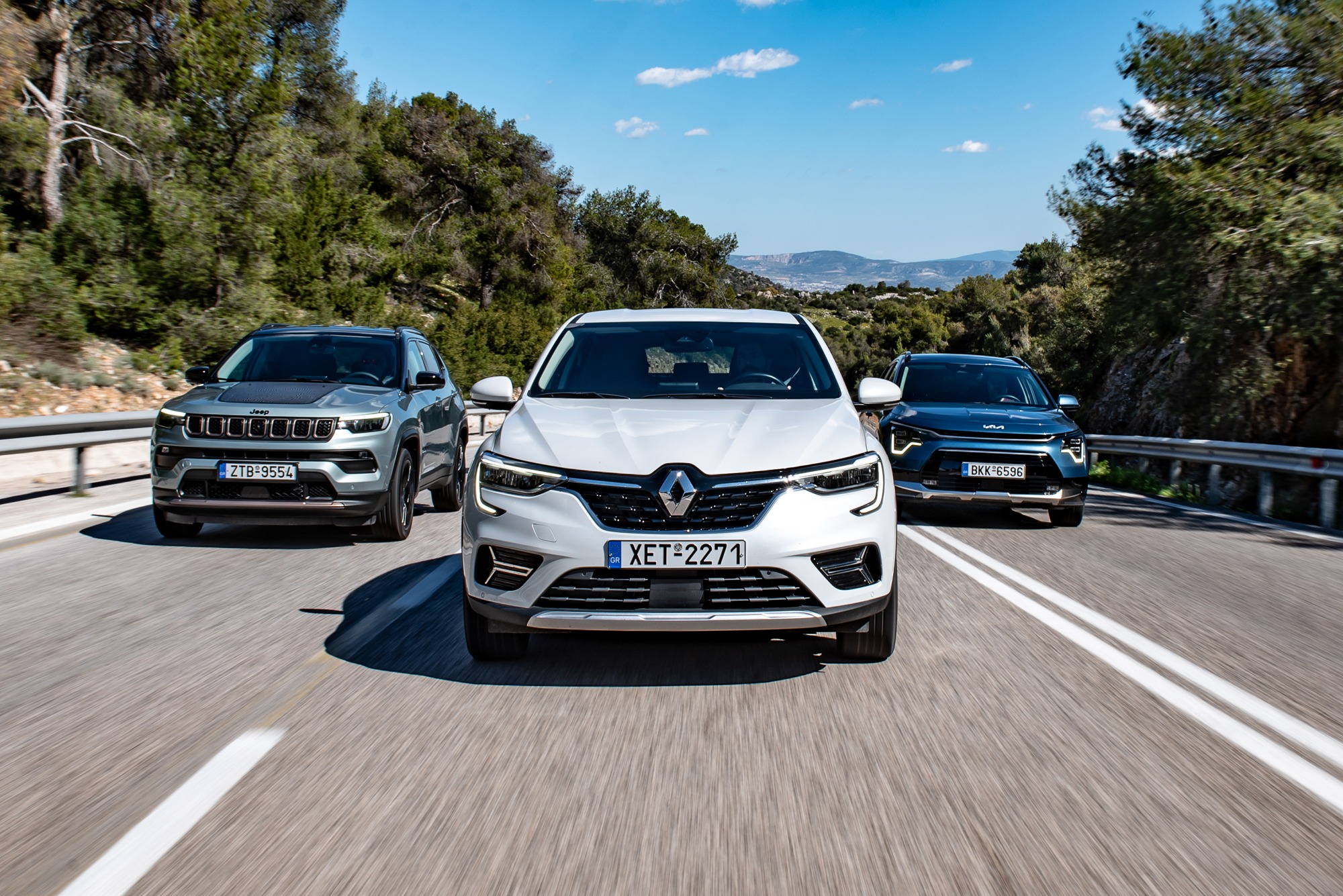 Jeep Compass e-Hybrid vs KIA Niro Hybrid vs Renault Arkana E-Tech