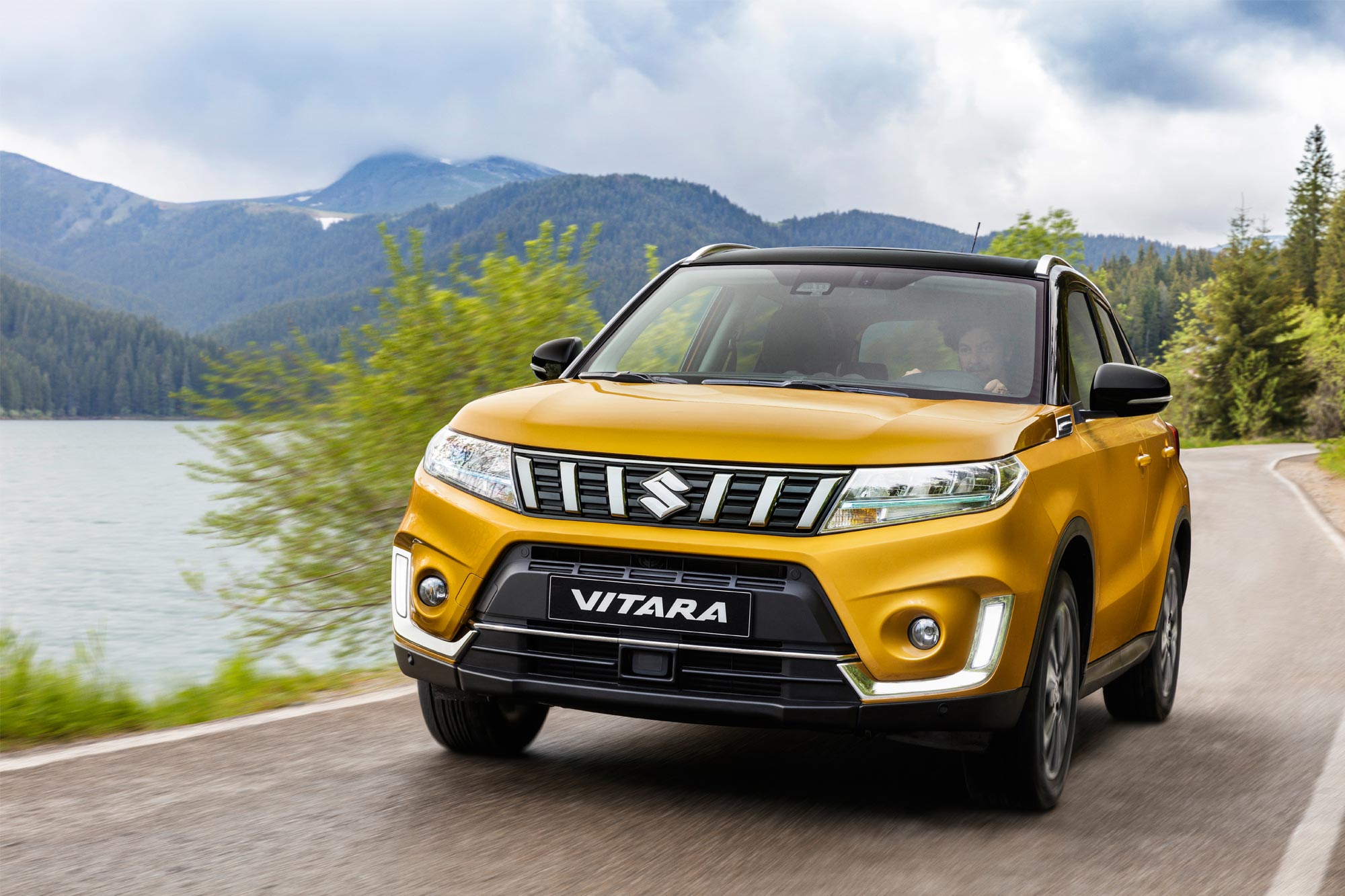 Επίσημο: Suzuki Vitara Strong Hybrid