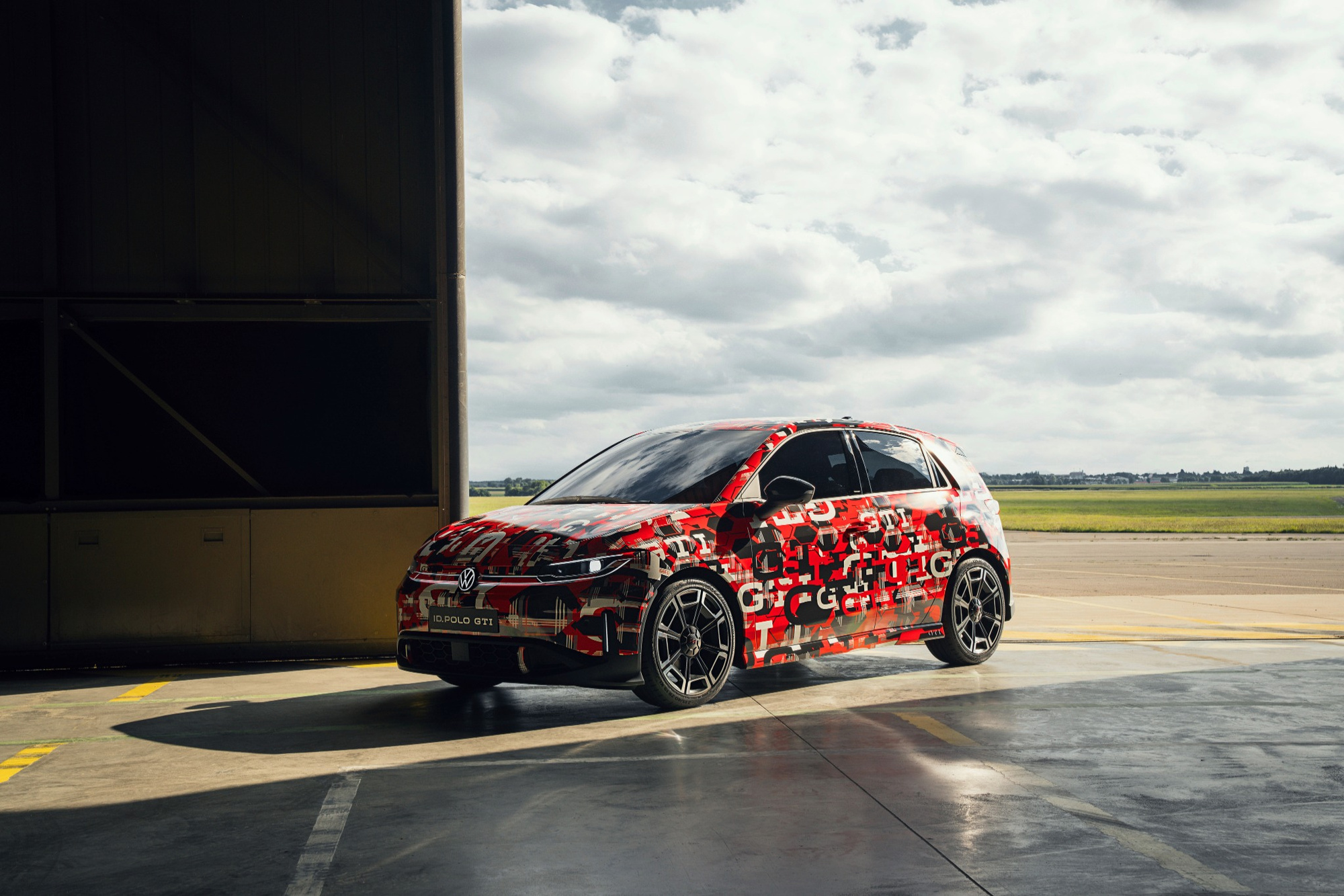 Το VW ID. Polo GTI Clubsport φέρνει την ηλεκτρική εποχή των GTI πιο κοντά 