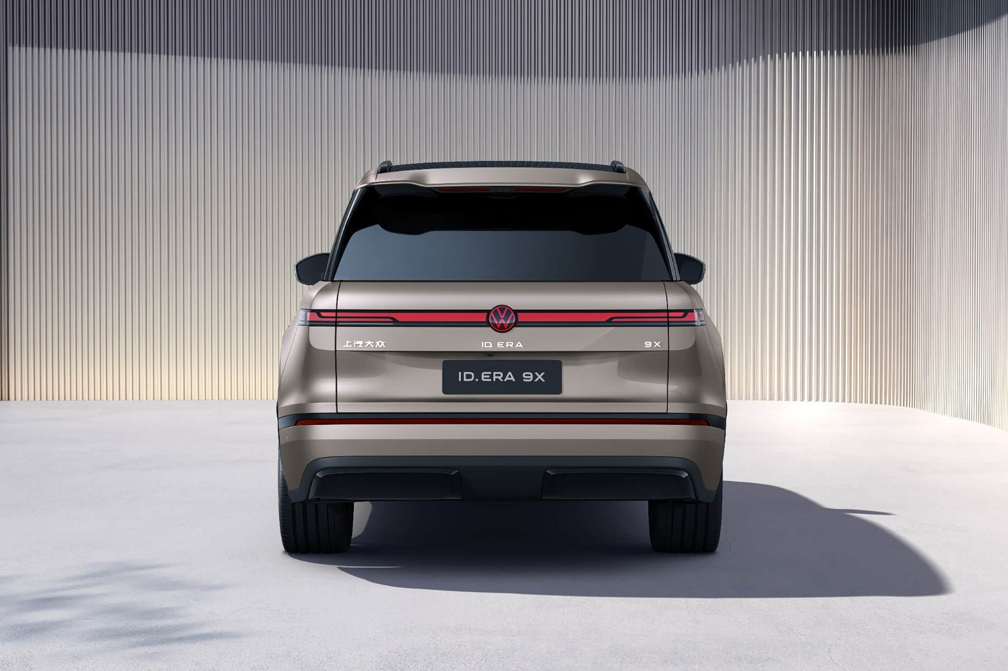 Volkswagen ID Era 9X: Η VW αποκάλυψε το πρώτο μοντέλο της νέας πλατφόρμας ReEV  