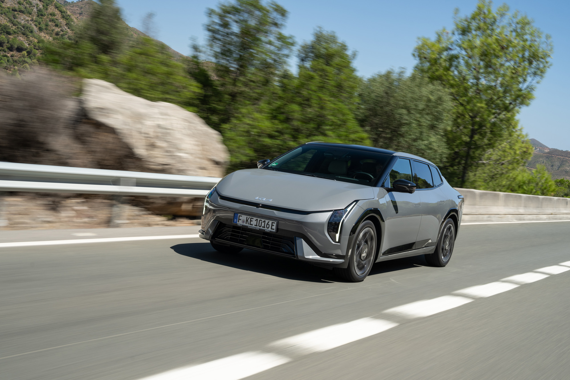 Αυτά είναι τα 7 φιναλίστ-μοντέλα για το «Car of the Year 2026»