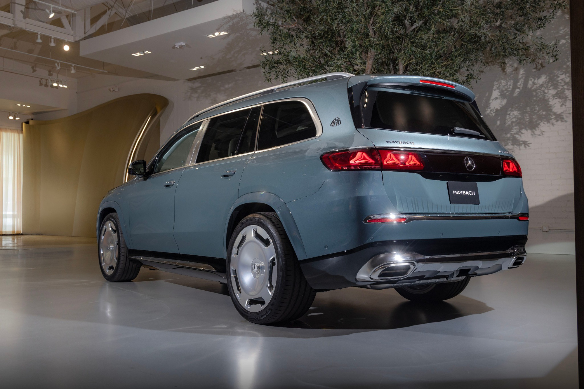 Η Mercedes-Maybach GLS ανανεώνεται με περισσότερη δύναμη και πολυτέλεια 