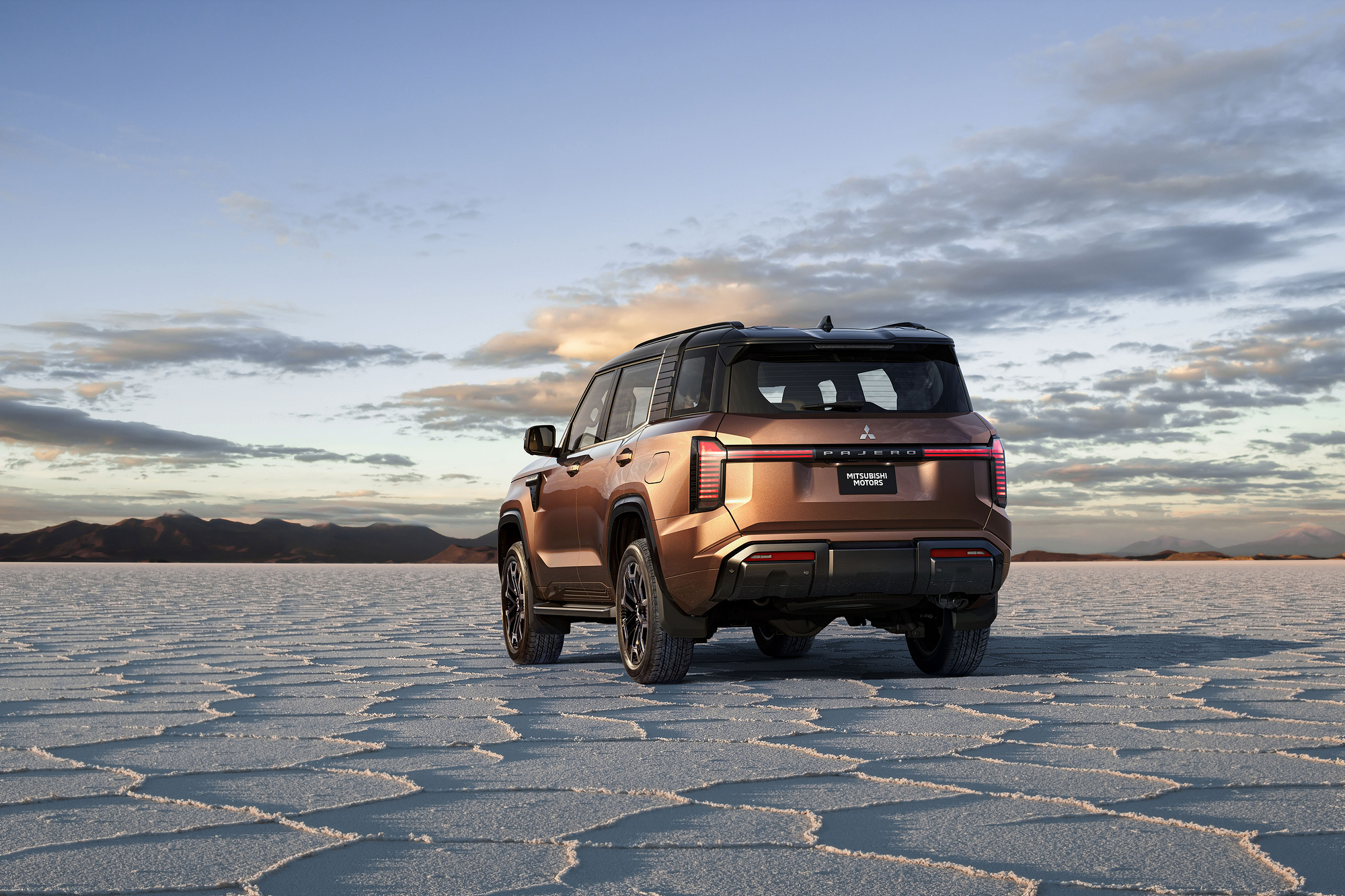 Το θρυλικό Mitsubishi Pajero επιστρέφει 