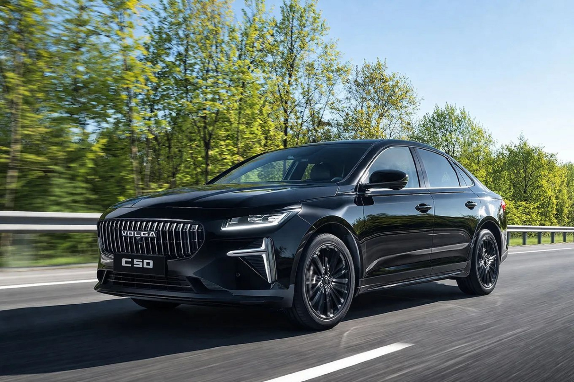 Η Volga επιστρέφει με δύο νέα μοντέλα βασισμένα σε Geely και παραγωγή στο πρώην εργοστάσιο της VW 